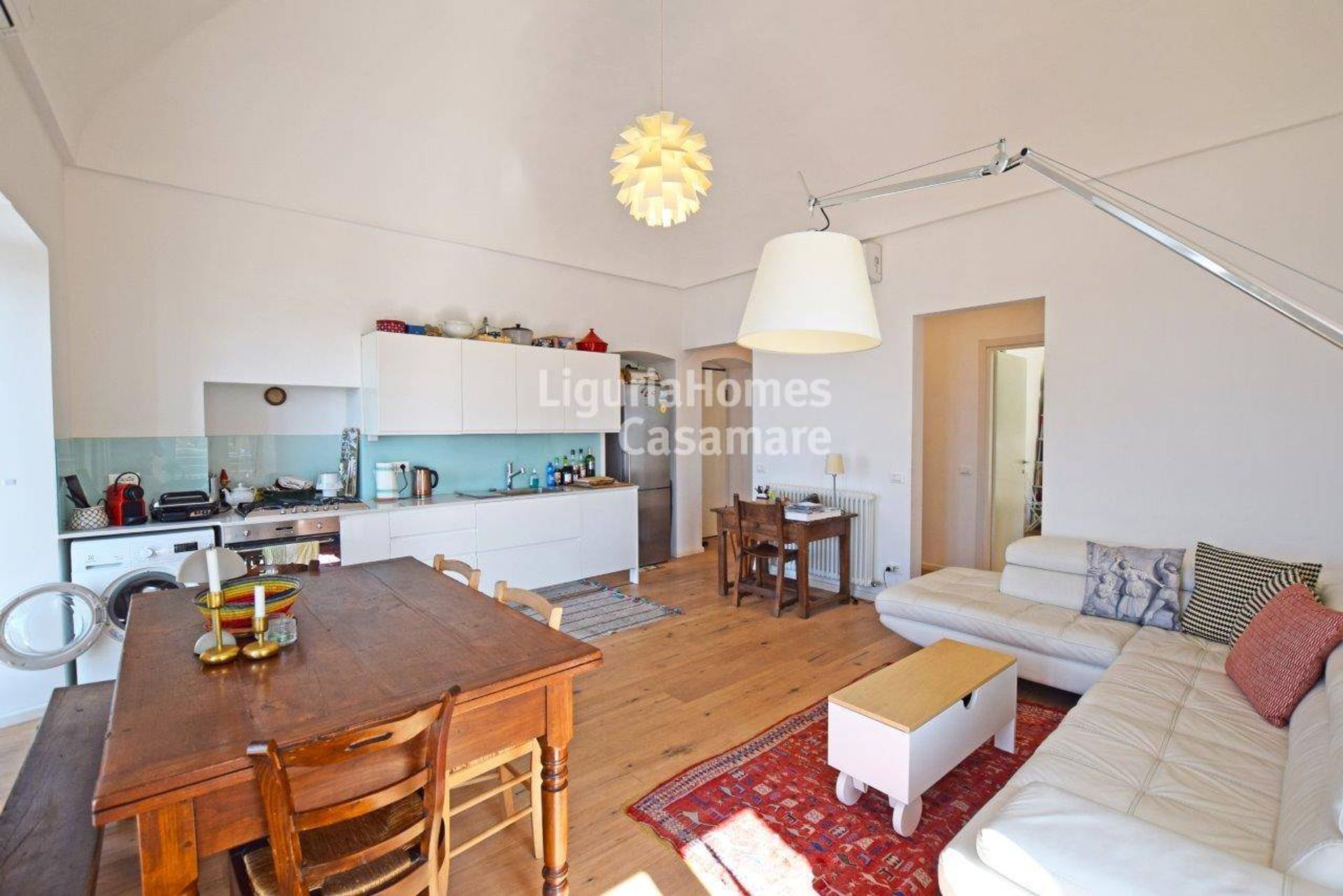 Condominio nel Ospedaletti, Liguria 10930782