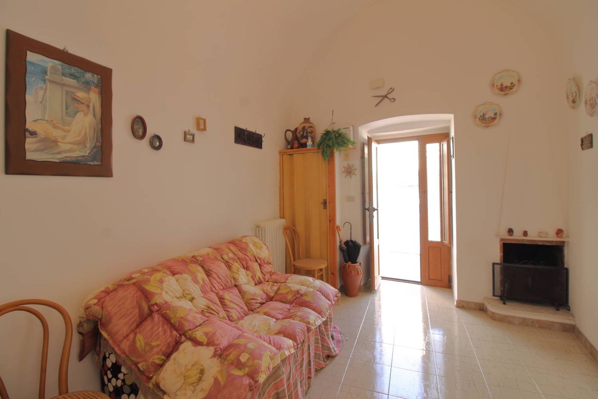 casa no , Apulia 10930788