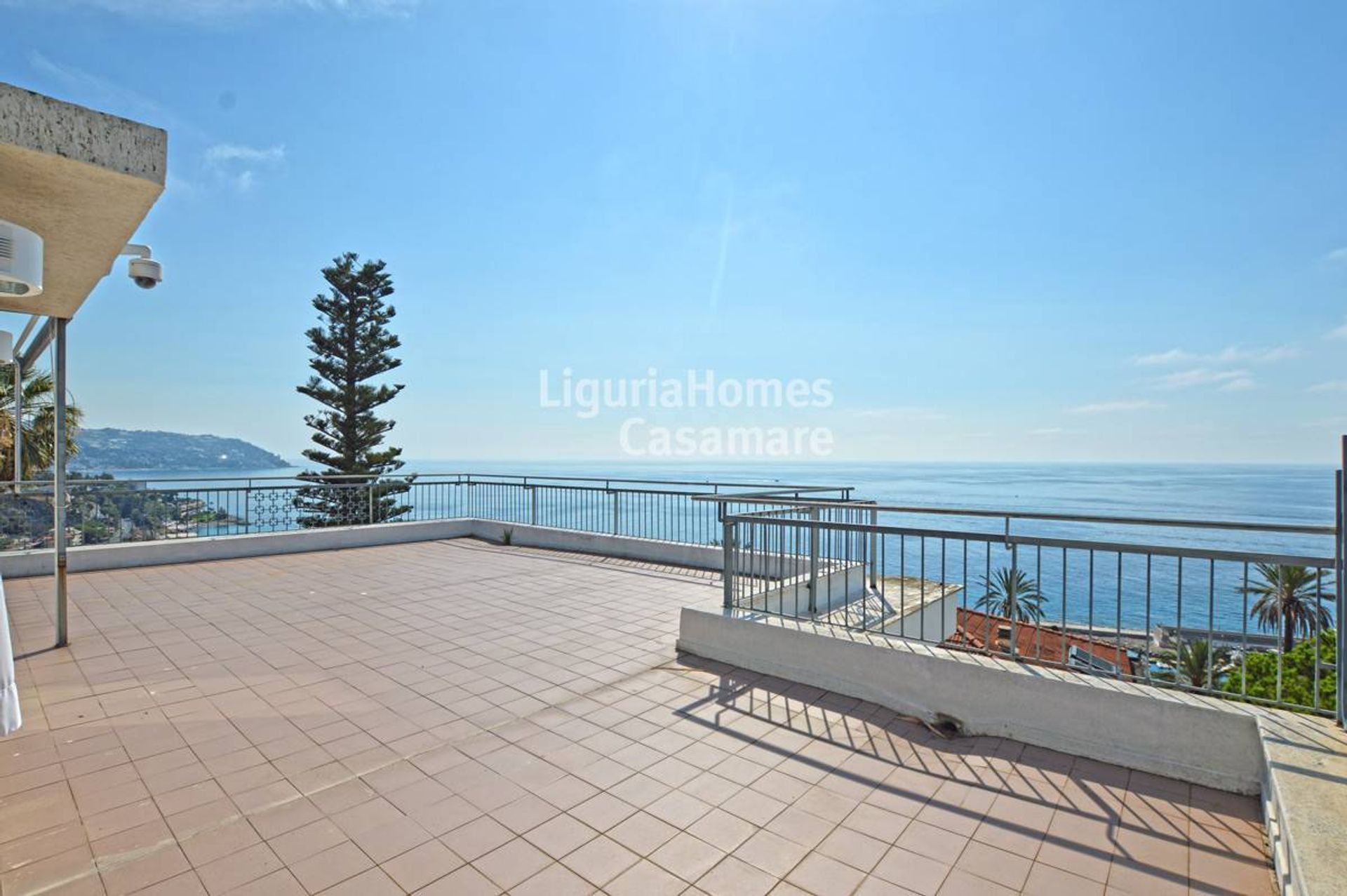 بيت في Bordighera, Liguria 10930790