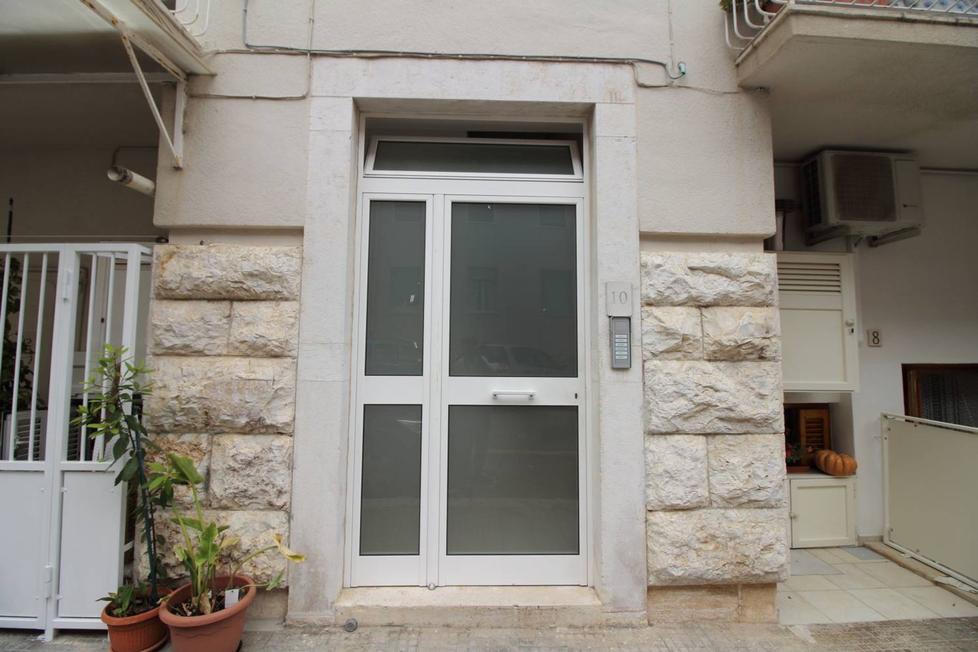 Condominio en Polignano a Mare, Apulia 10930797