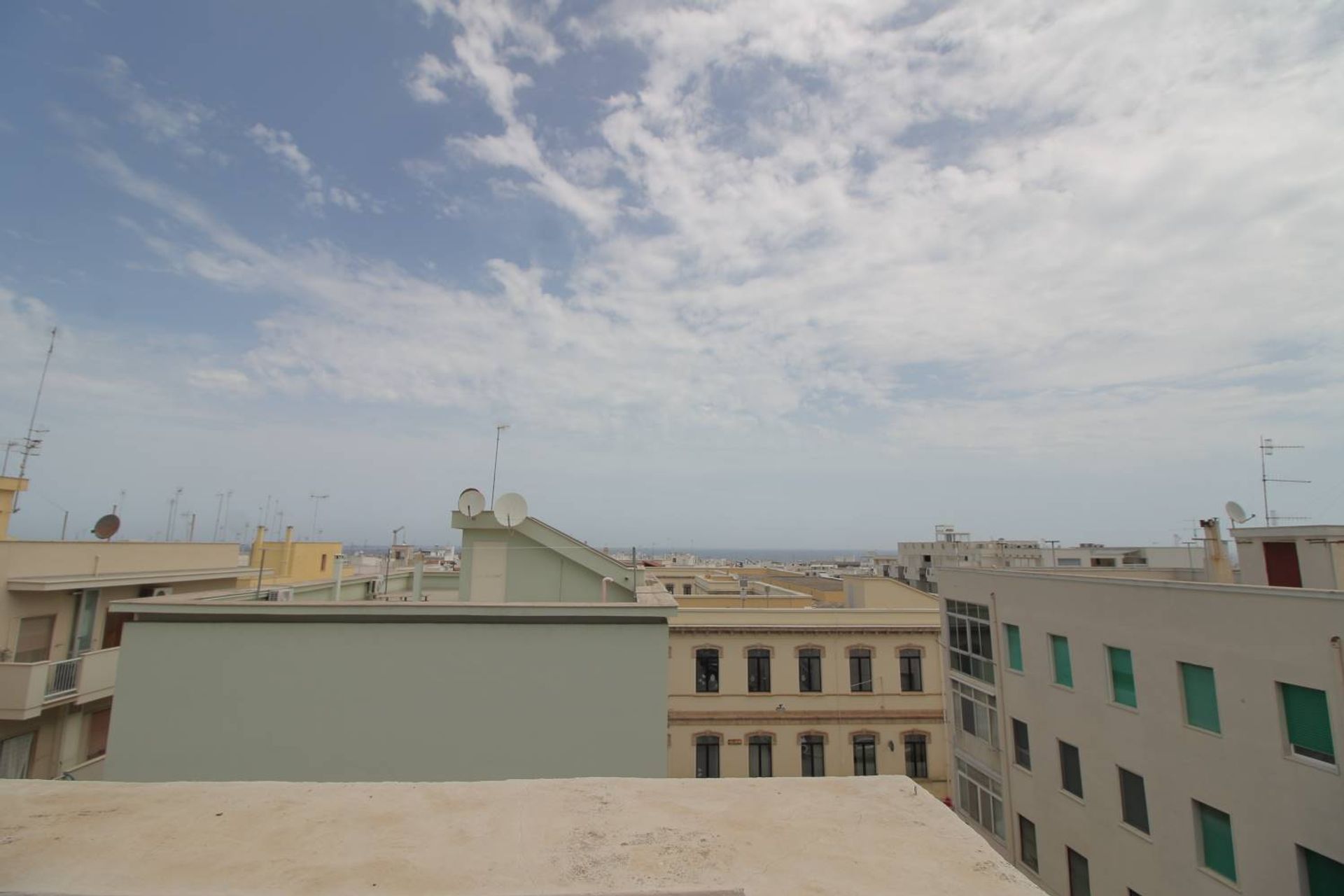 Condominio en Polignano a Mare, Apulia 10930797