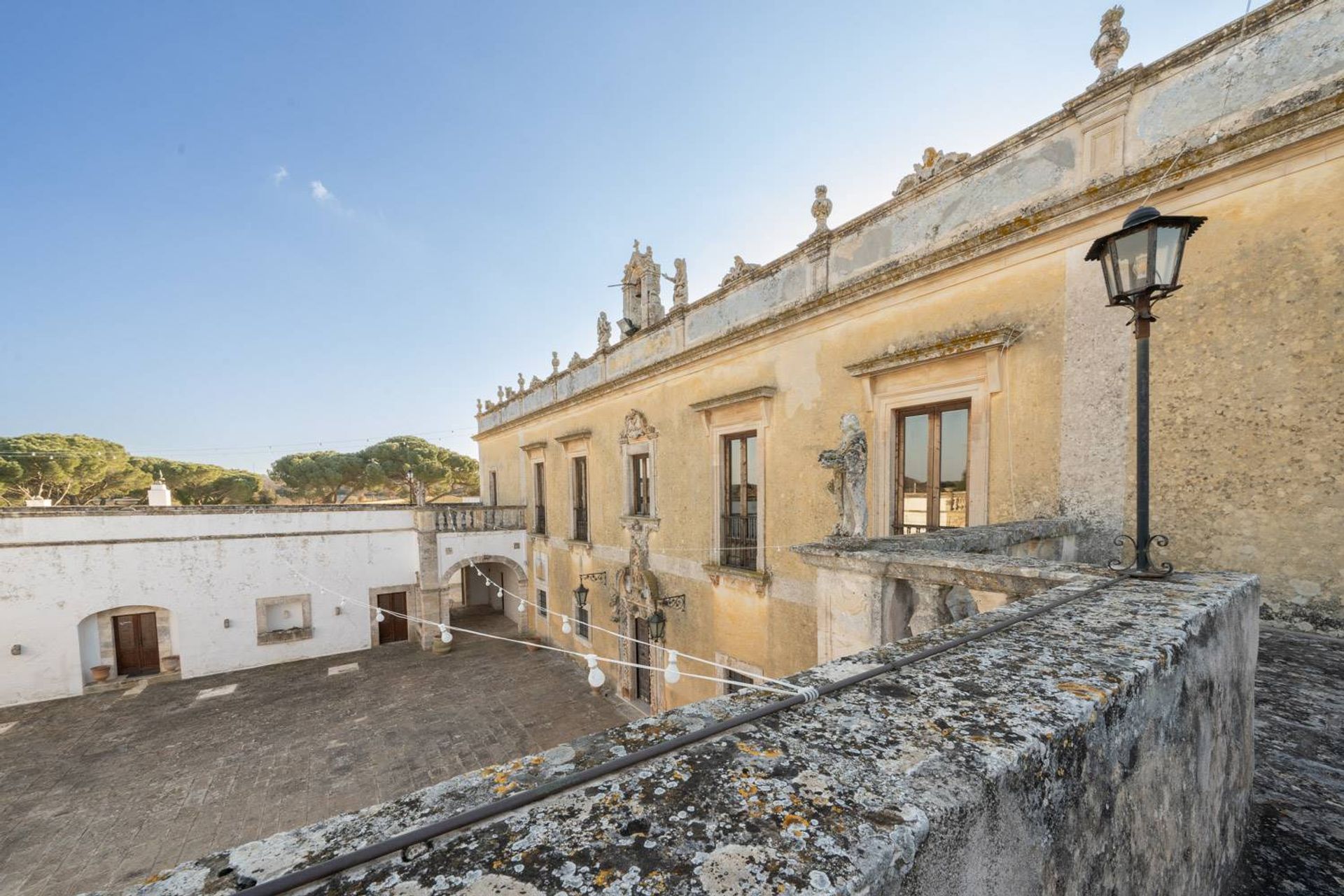 آخر في Martina Franca, Apulia 10930799