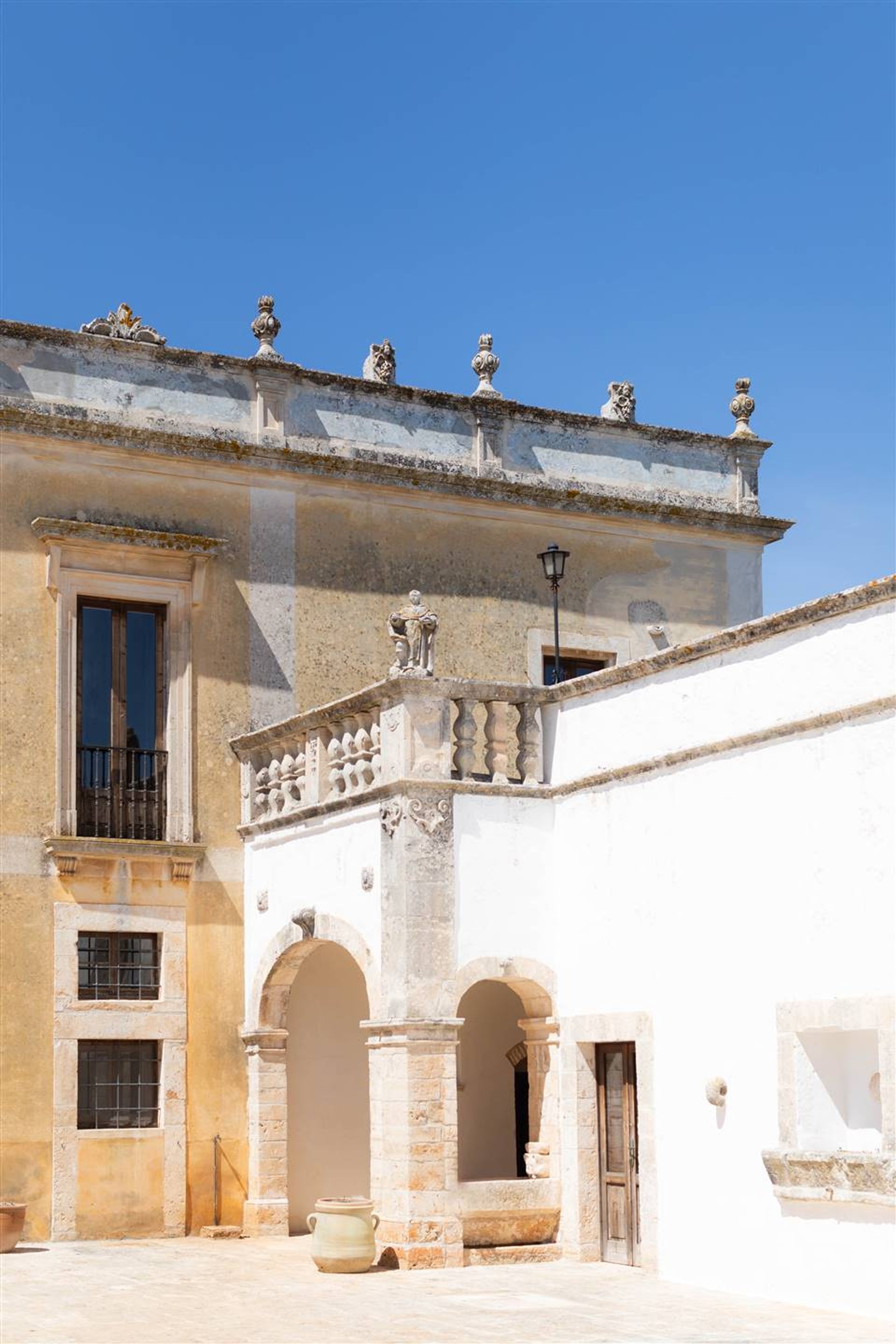 آخر في Martina Franca, Apulia 10930799