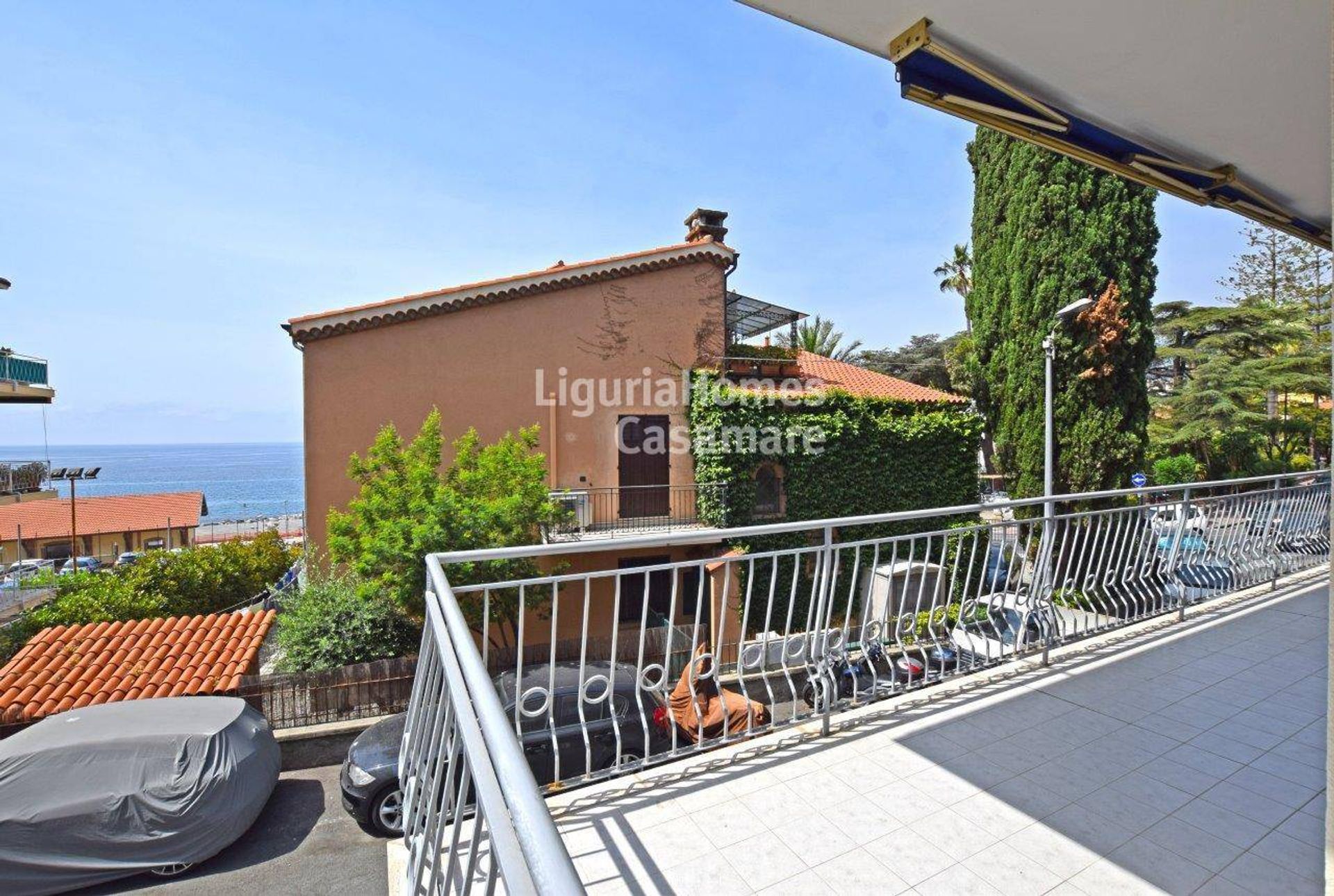 Condominio nel Ospedaletti, Liguria 10930851