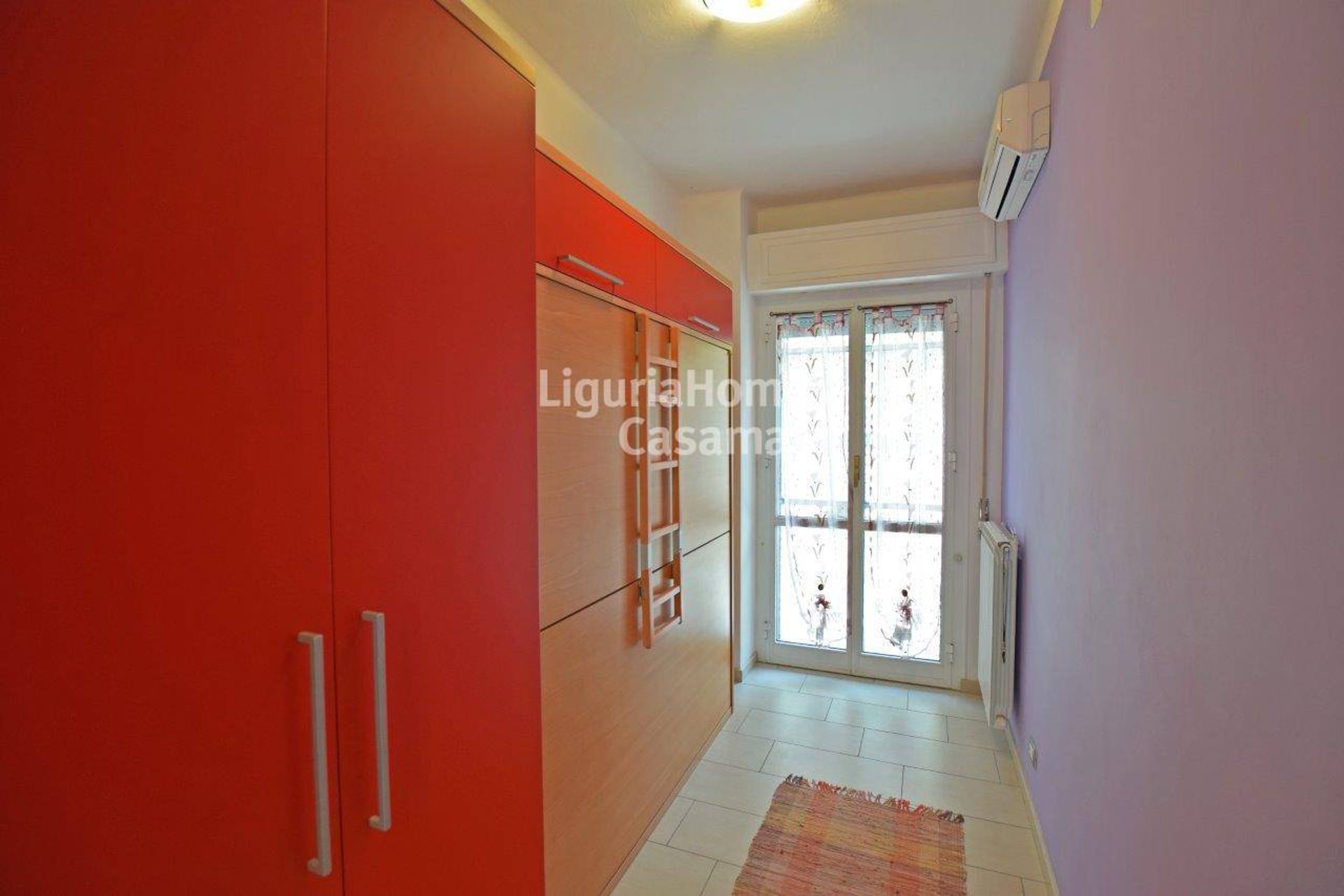 Condominium dans Ospedaletti, Liguria 10930851