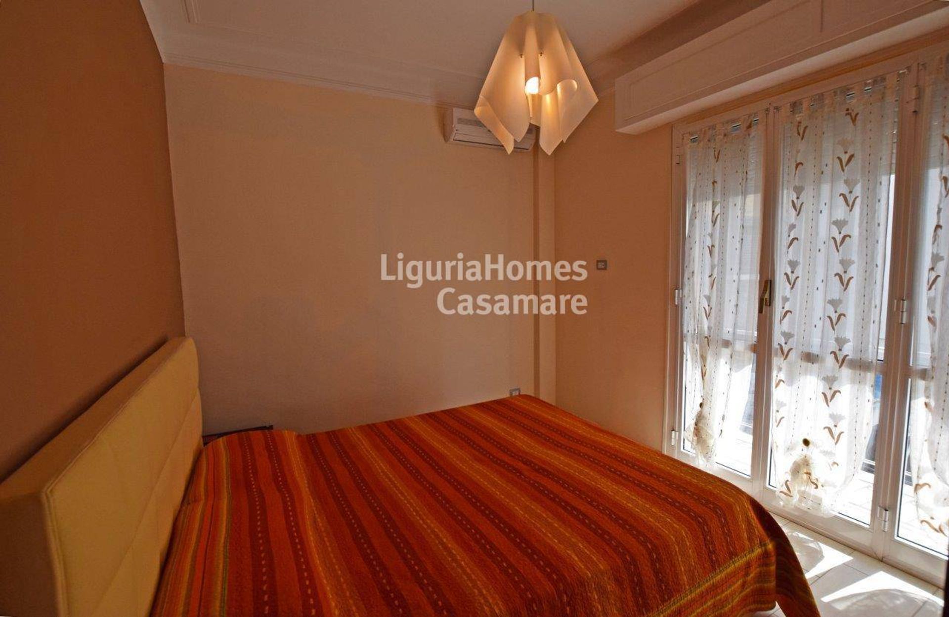 公寓 在 Ospedaletti, Liguria 10930851