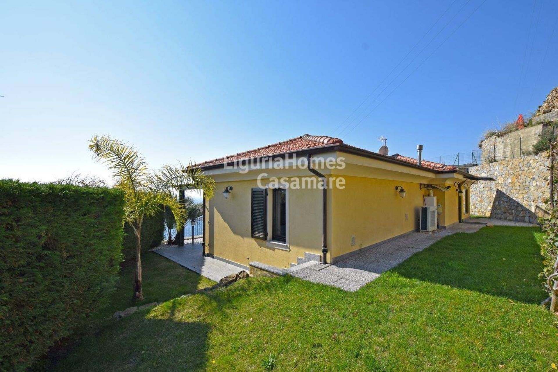 House in Ospedaletti, Liguria 10930885