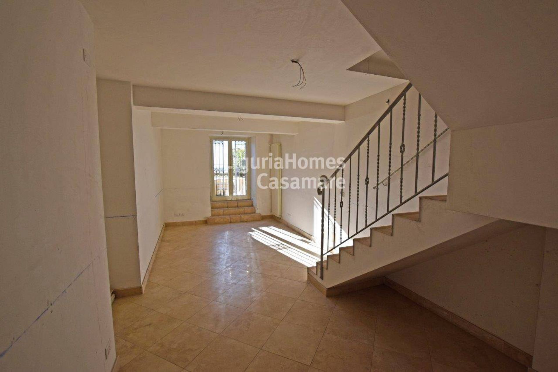 Condominium dans Ospedaletti, Liguria 10930945