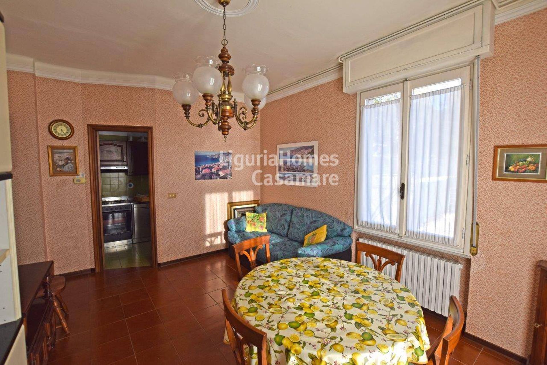 Condominium dans Ospedaletti, Liguria 10930967