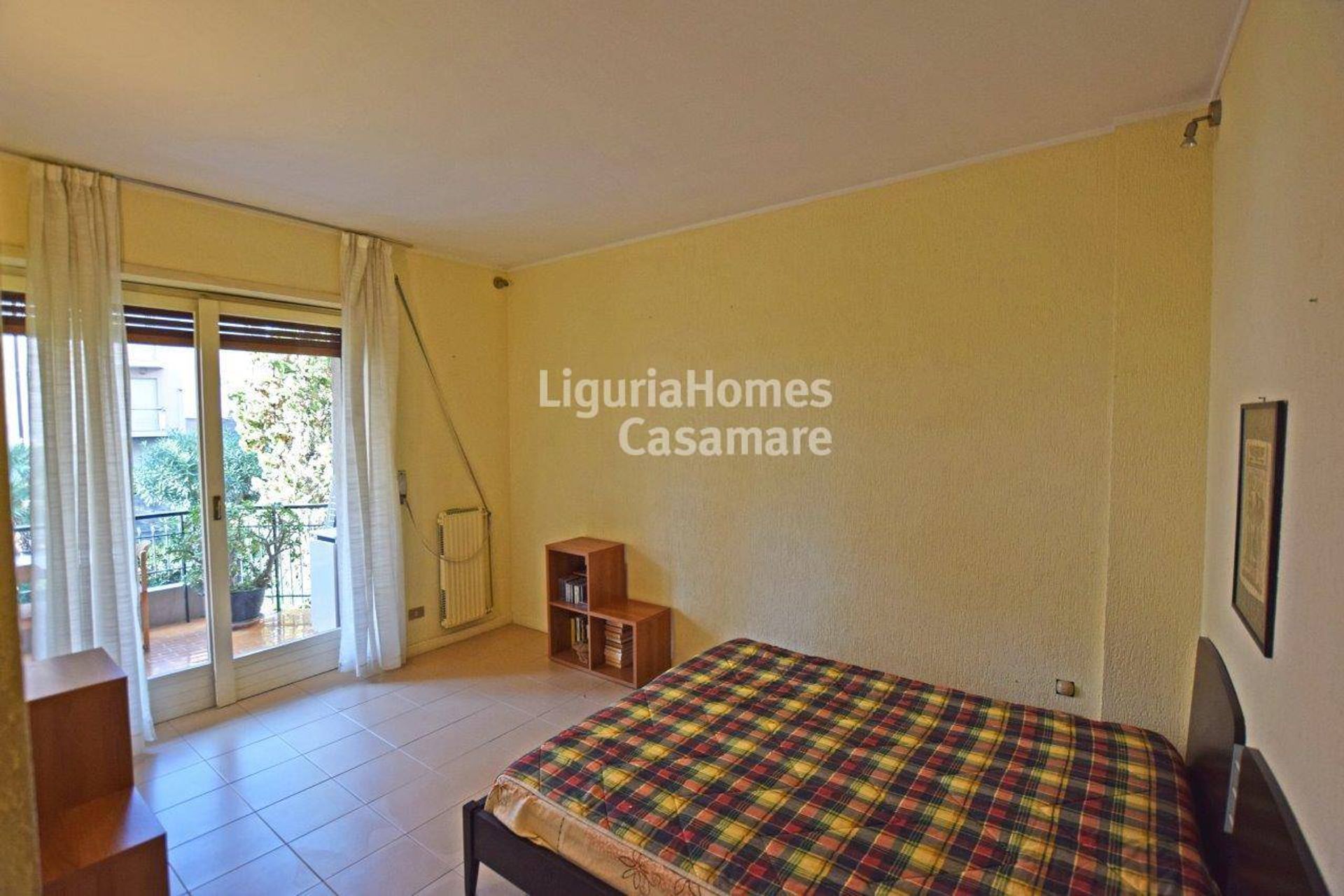 Condominium dans Ospedaletti, Ligurie 10930973