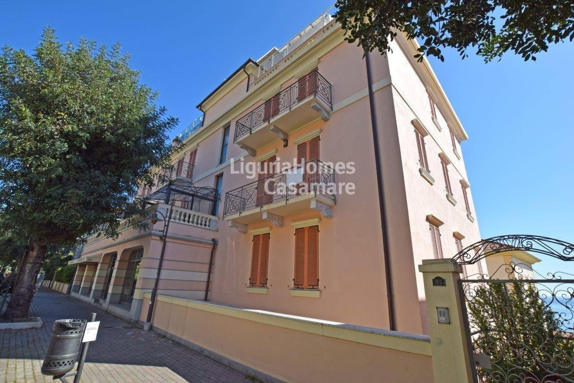 Eigentumswohnung im Ospedaletti, Liguria 10930976