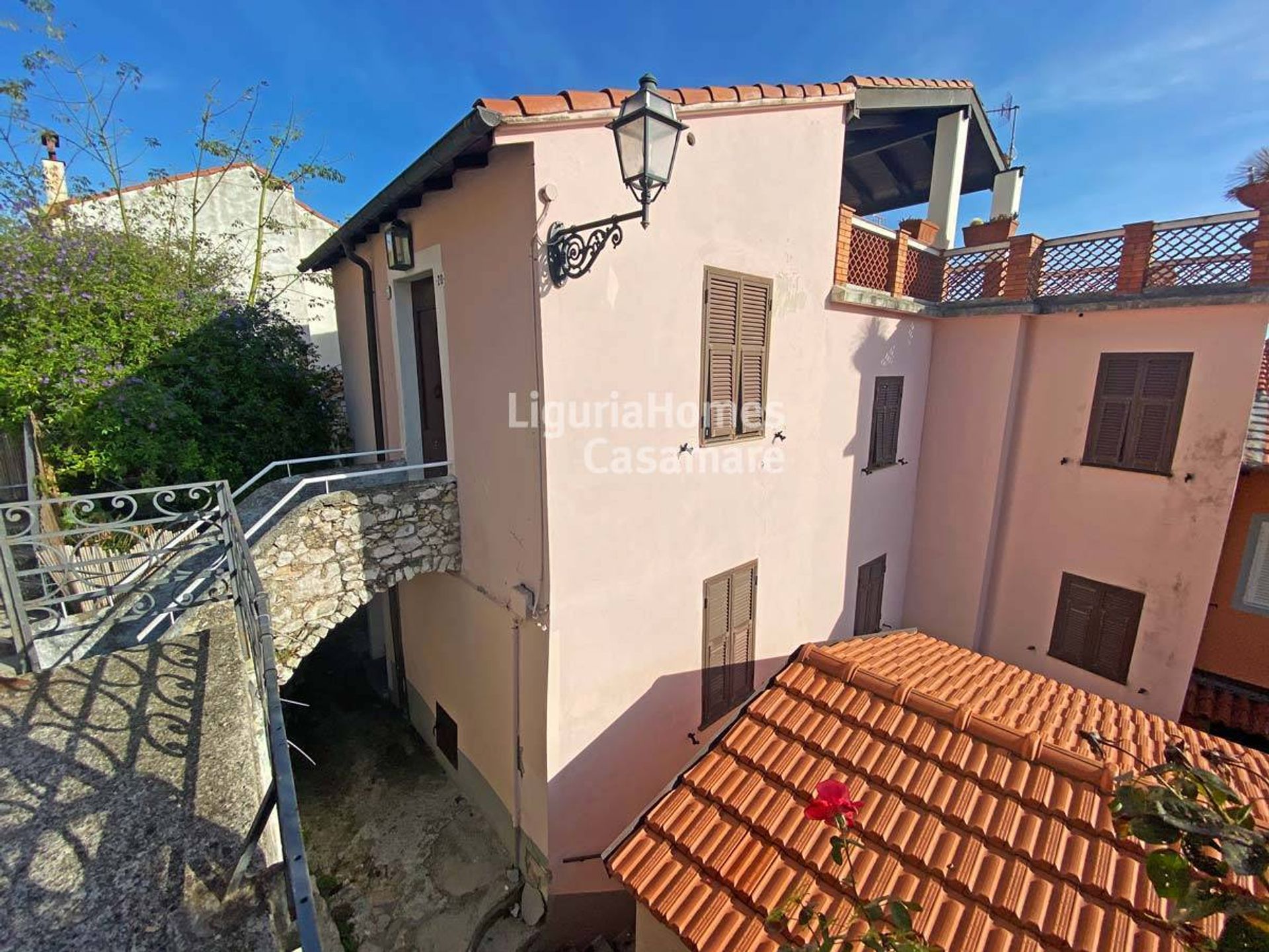 Кондоминиум в Ventimiglia, Liguria 10930978