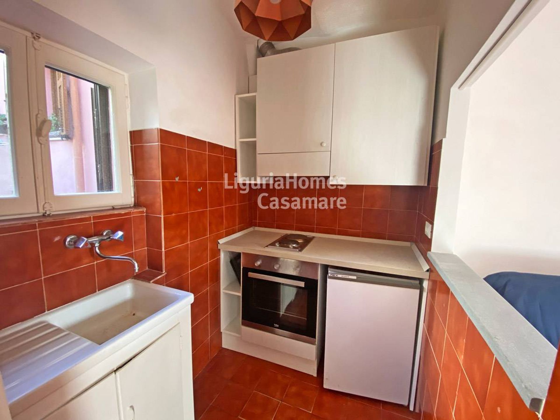 Condominio nel Ventimiglia, Liguria 10930978