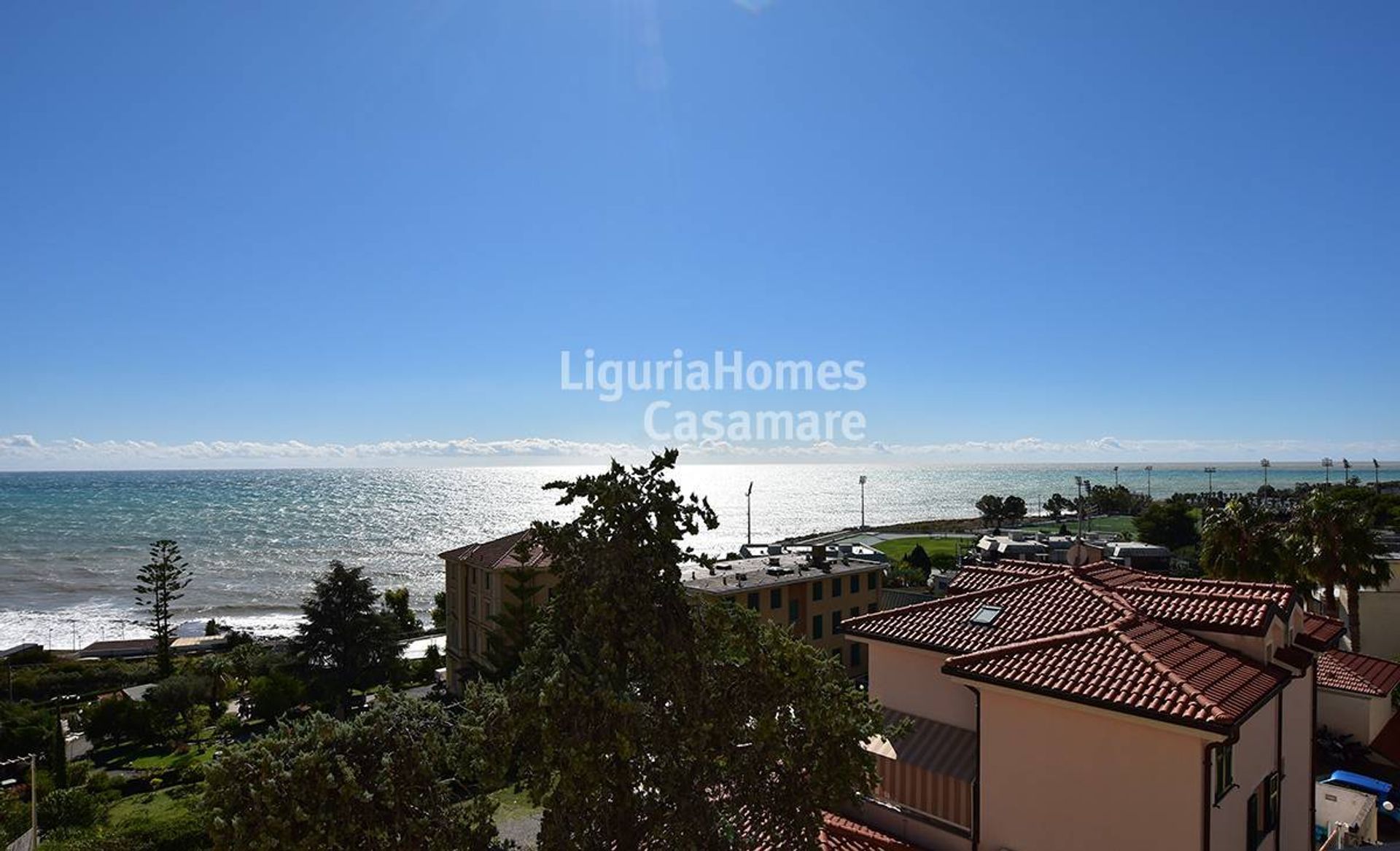 Condominium in San Remo, Liguria 10931032