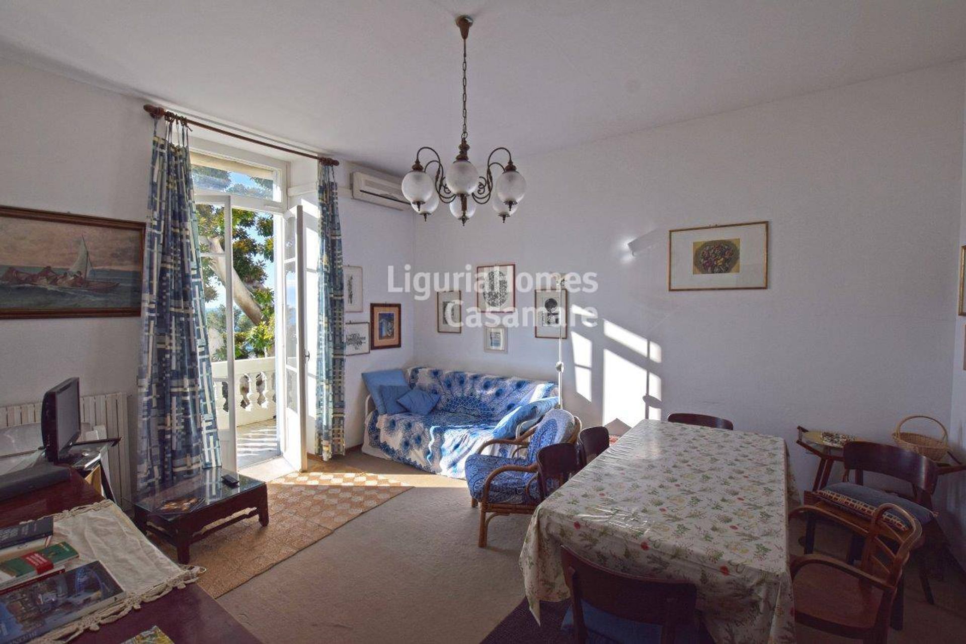 Condominio en Ospedaletti, Liguria 10931057