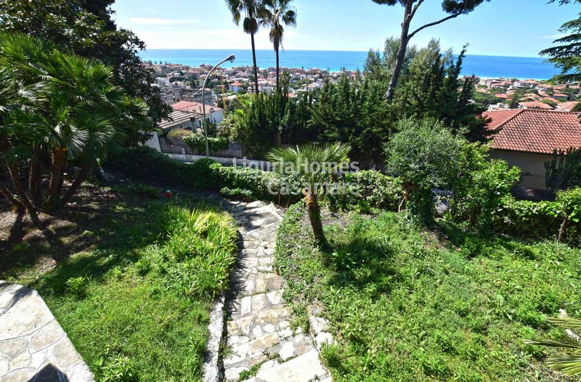 Hus i Bordighera, Liguria 10931088