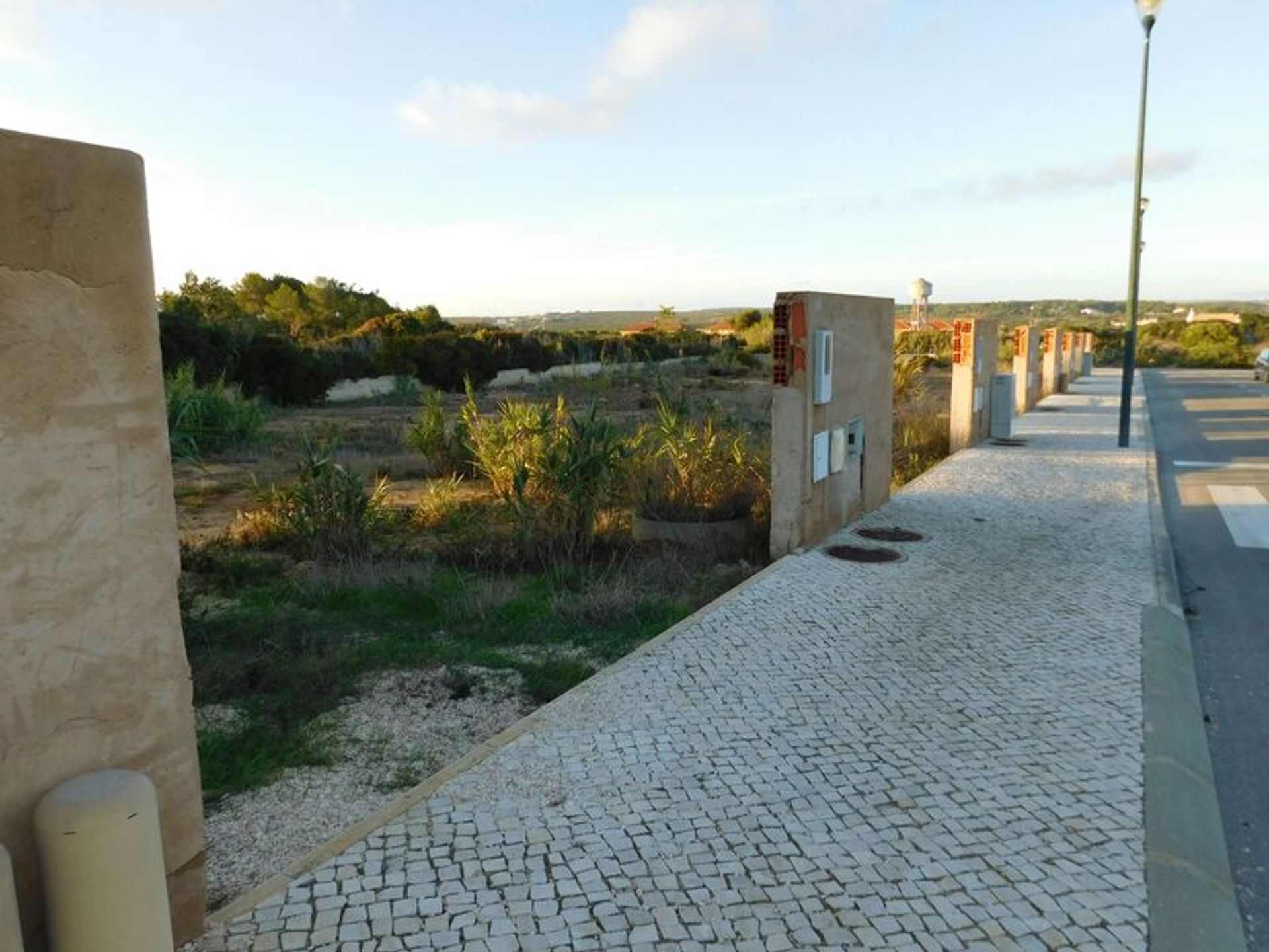 土地 在 Sagres, 法魯 10931090