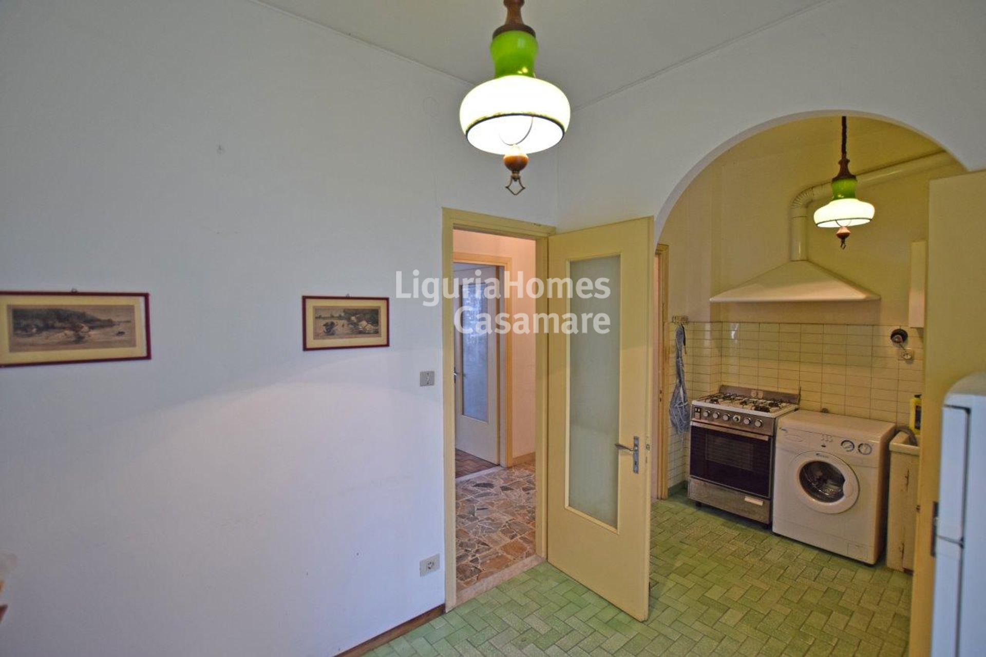 Condominio nel Ospedaletti, Liguria 10931092