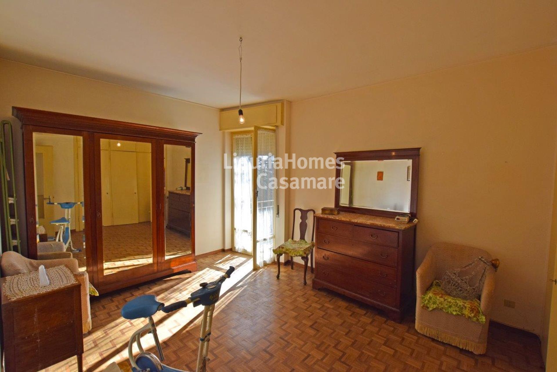 Condominio nel Ospedaletti, Liguria 10931092