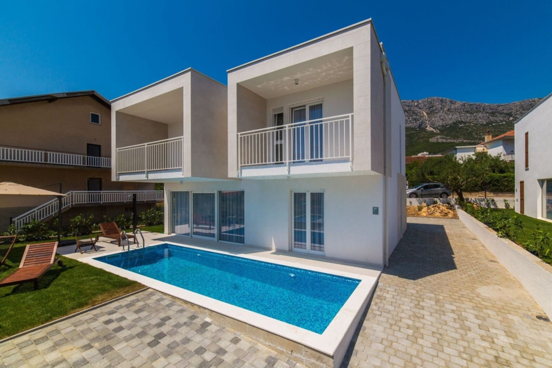 Huis in Kaštel Gomilica, Split-Dalmatia County 10931252