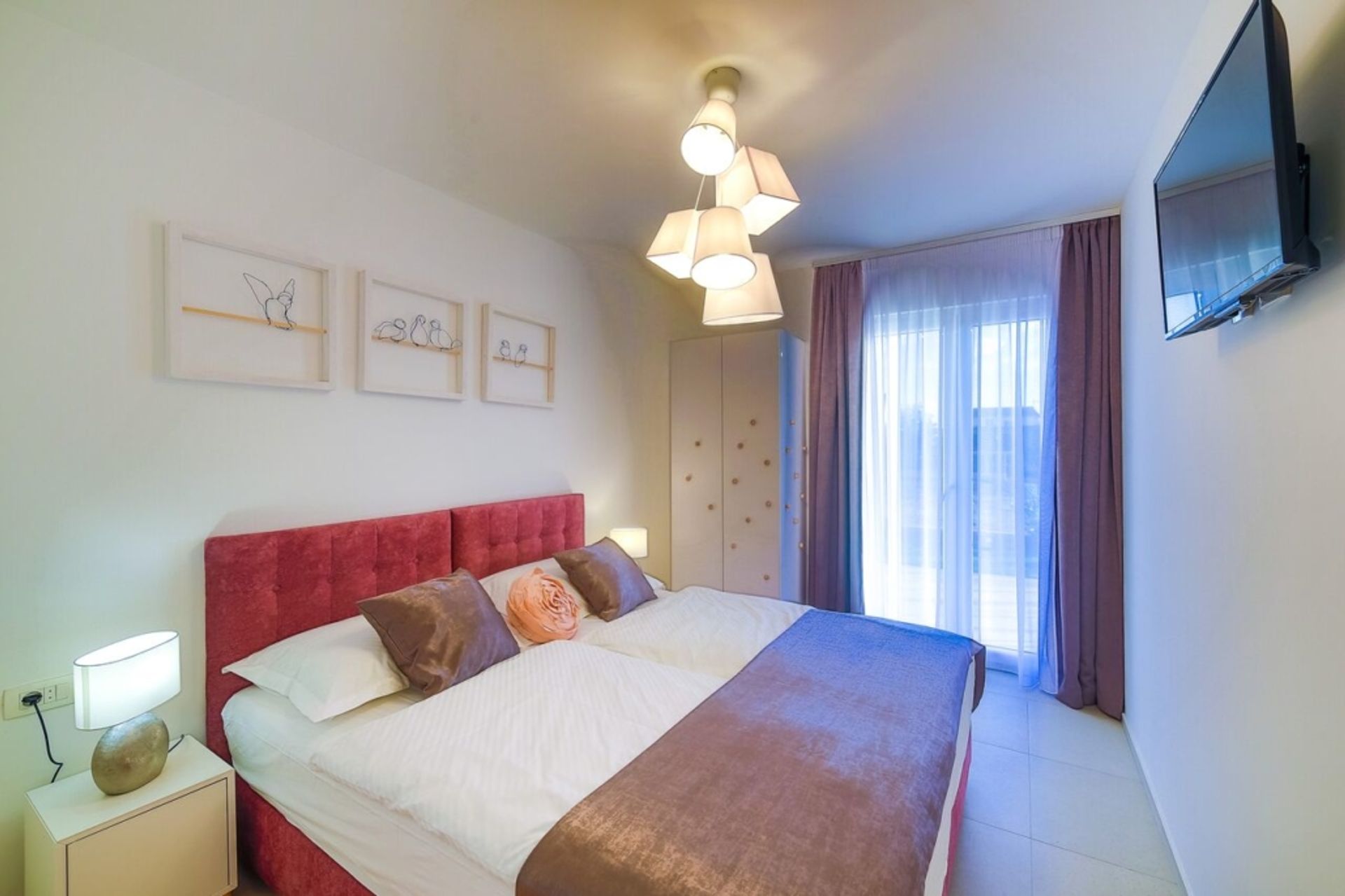 بيت في Kaštel Gomilica, Split-Dalmatia County 10931262