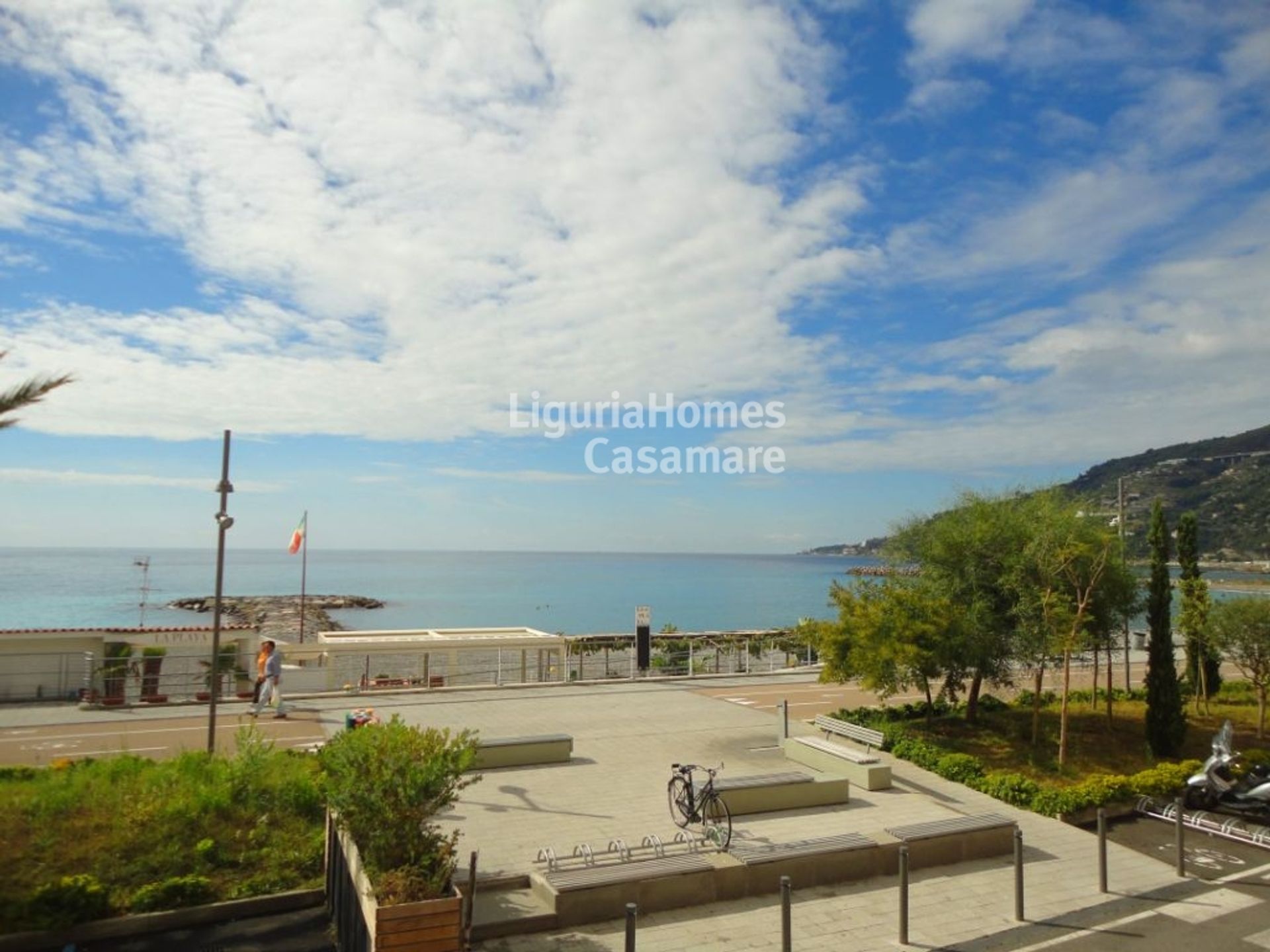 Condominio nel Ospedaletti, Liguria 10931333