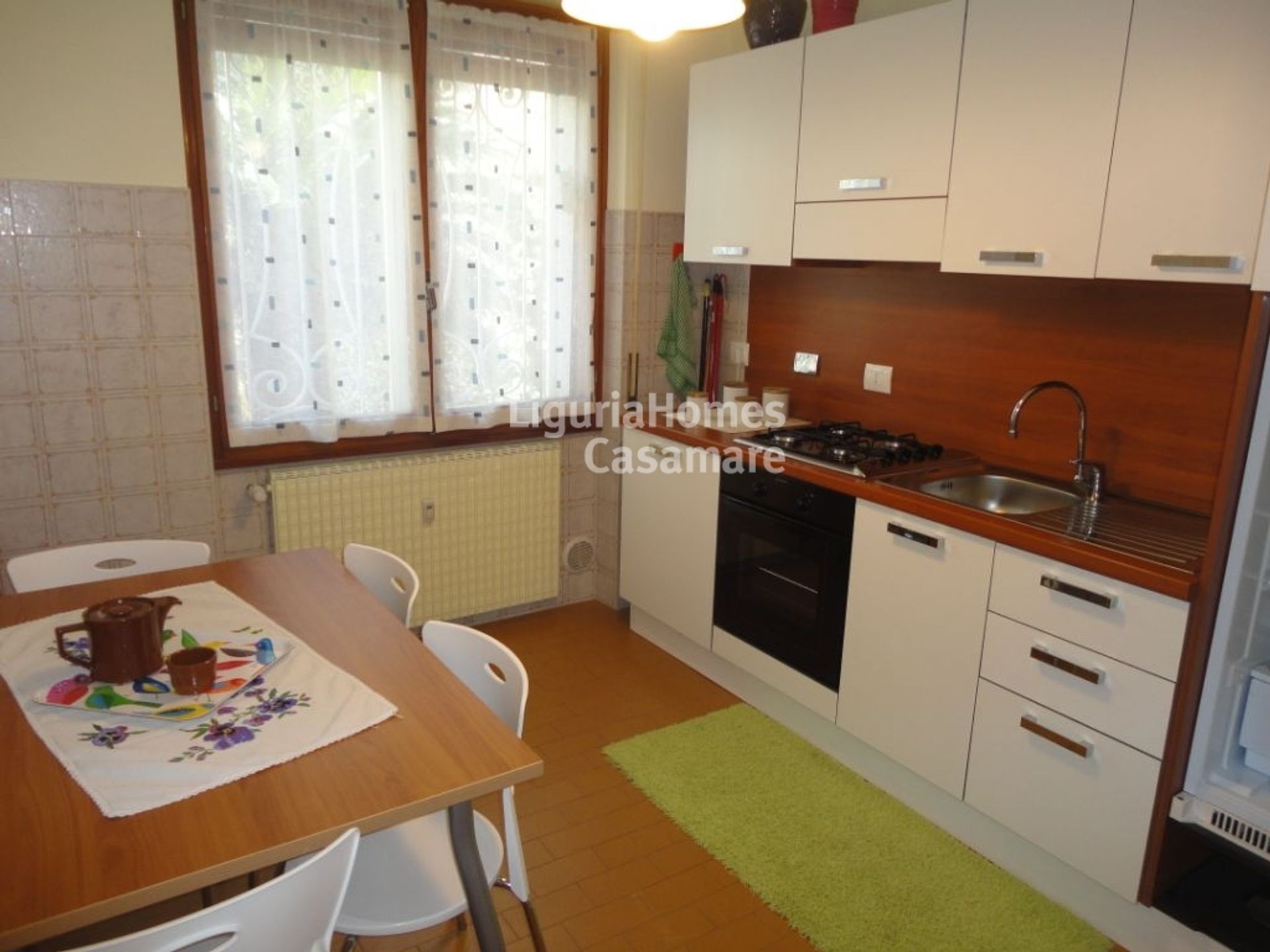 Condominium dans Ospedaletti, Liguria 10931337