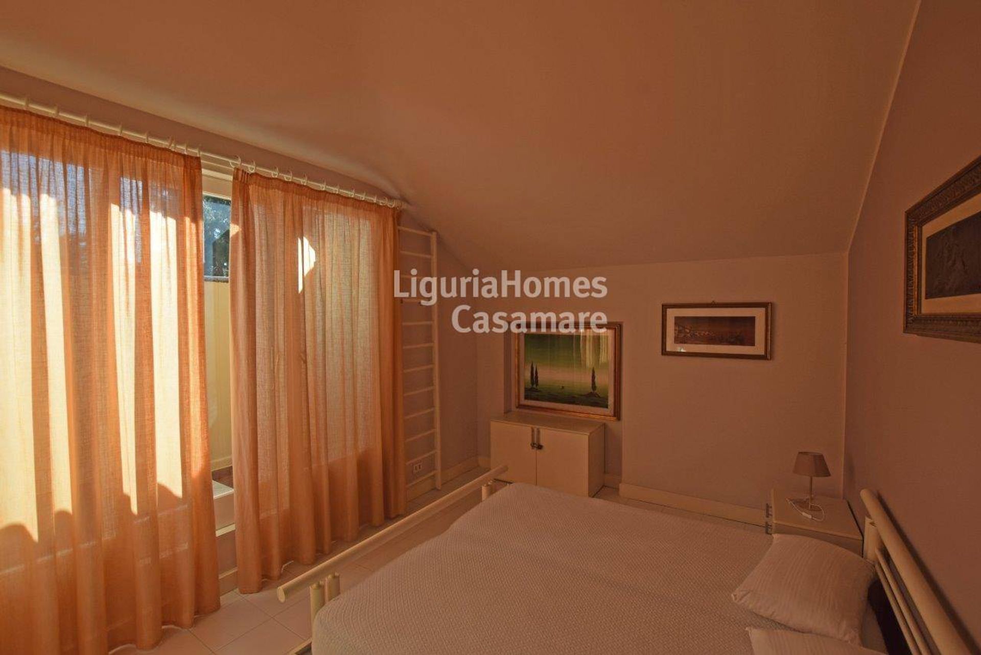 Condominio nel Ospedaletti, Liguria 10931340