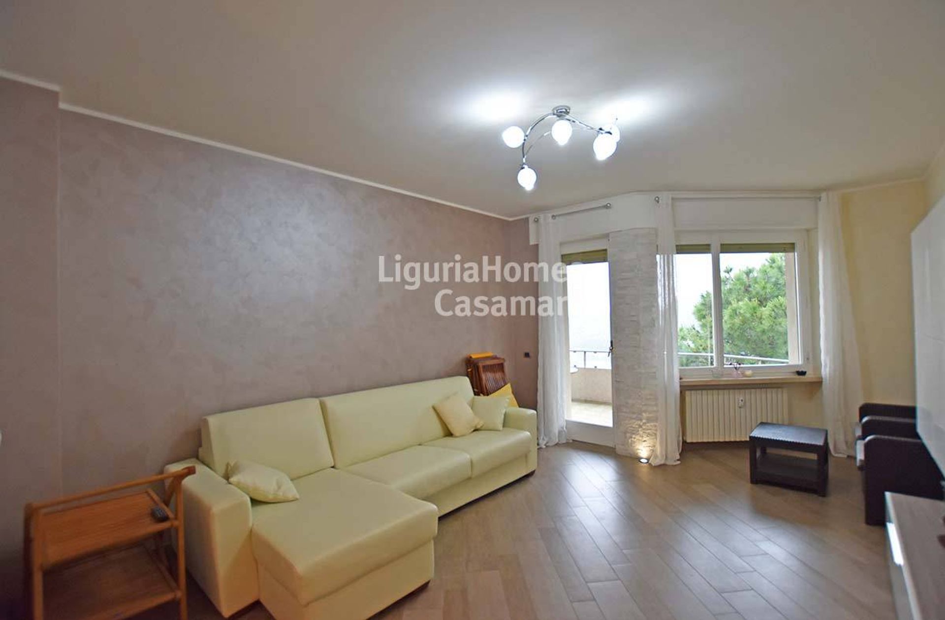 Condominio en San Remo, Liguria 10931399