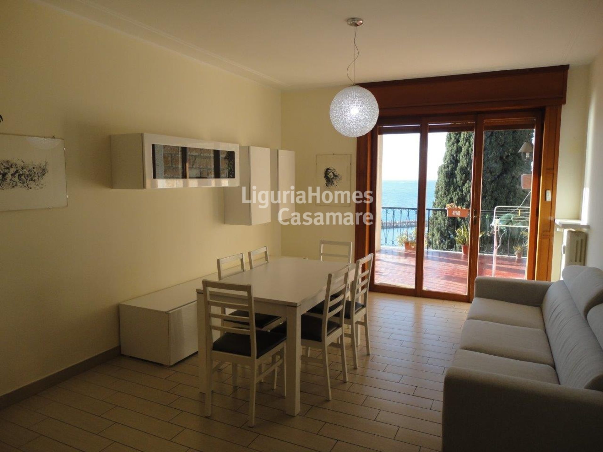 Condominium dans Ospedaletti, Liguria 10931424