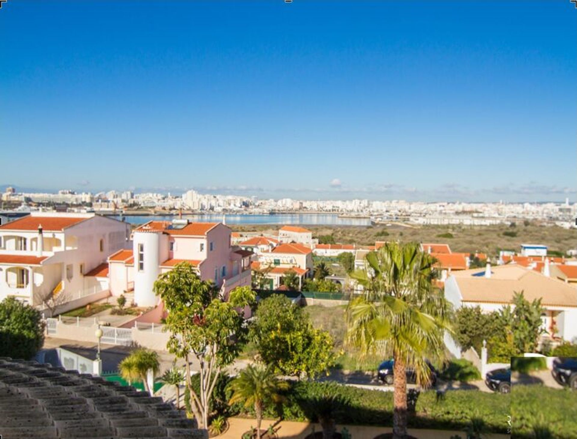 Huis in Lagoa, Faro 10931440