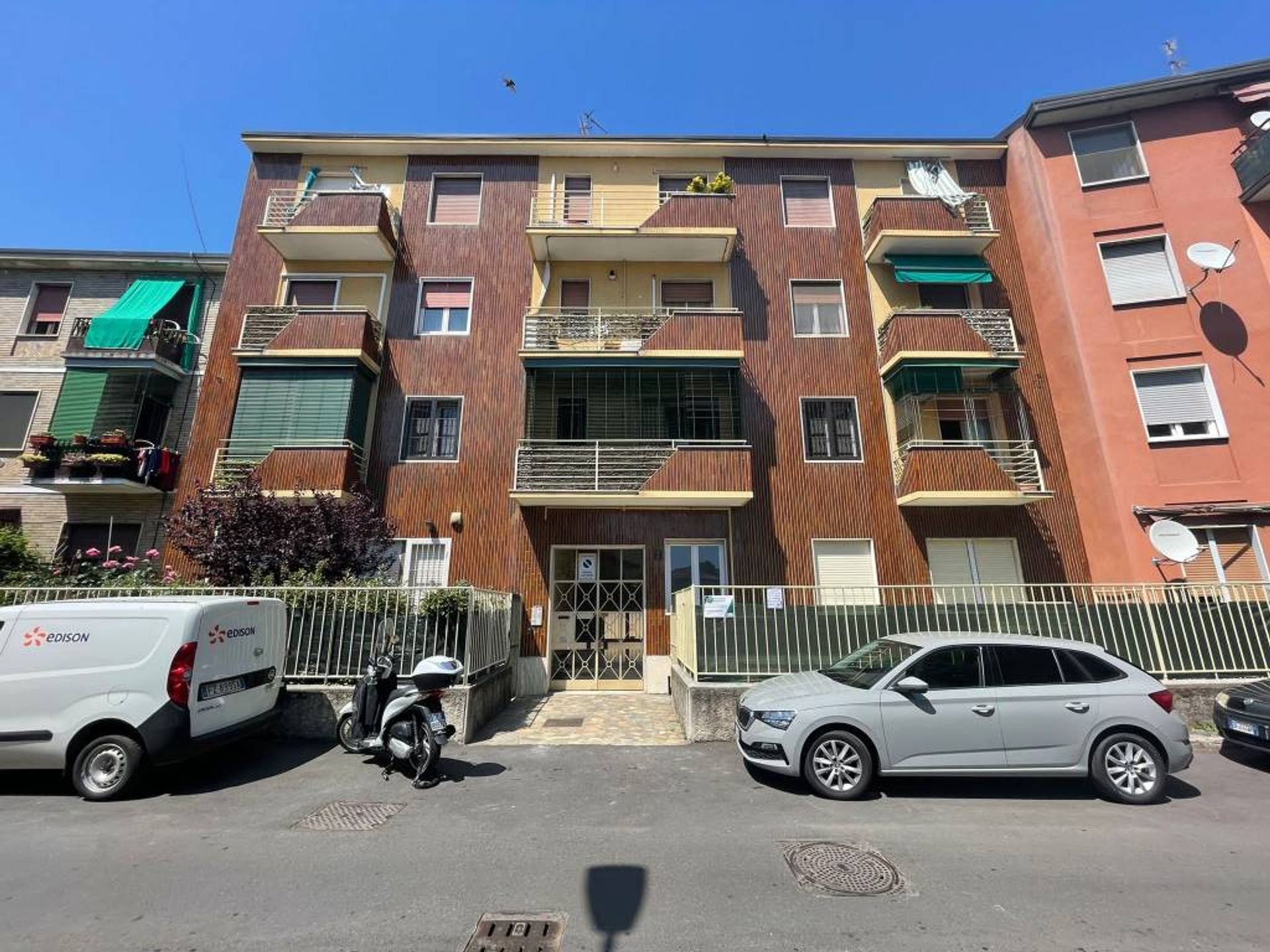 Condominium in Milano, Lombardia 10931473