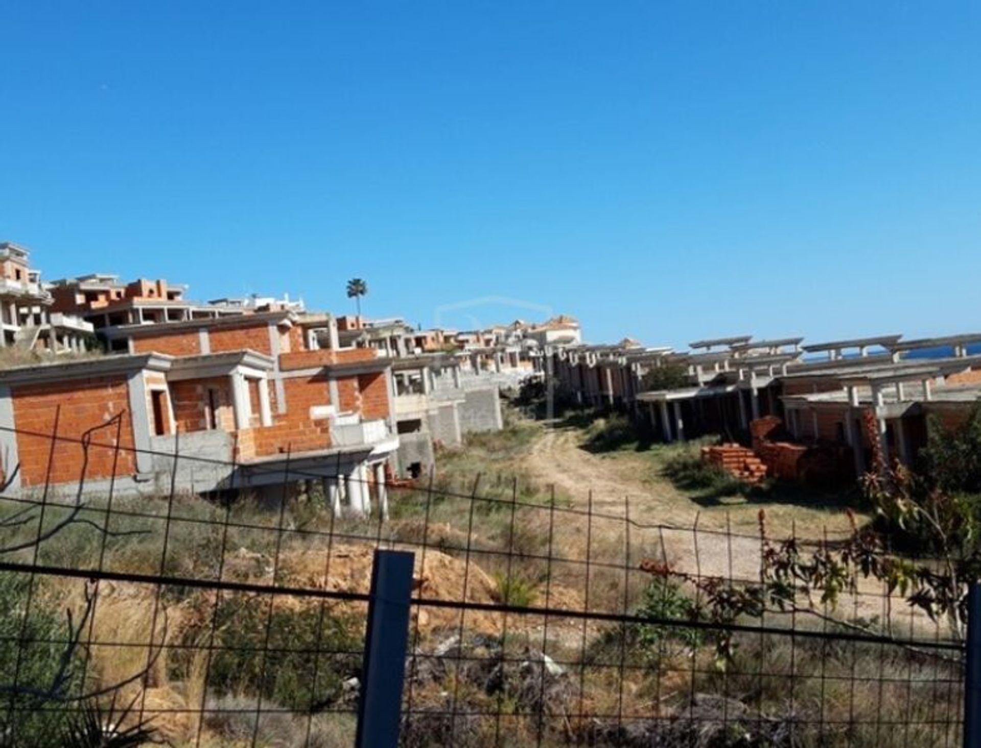 土地 在 Albufeira, Faro District 10931521