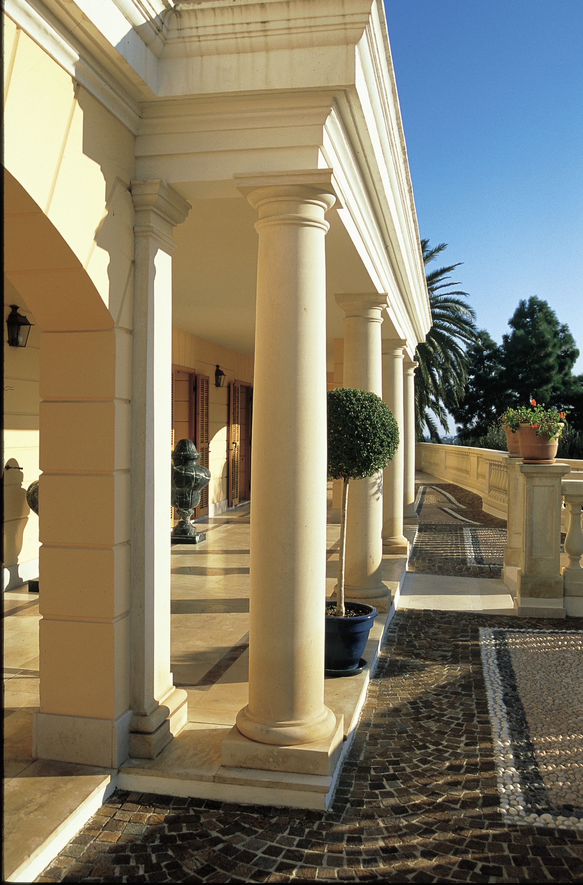 House in Saint-Jean-Cap-Ferrat, Provence-Alpes-Côte d'Azur 10931543