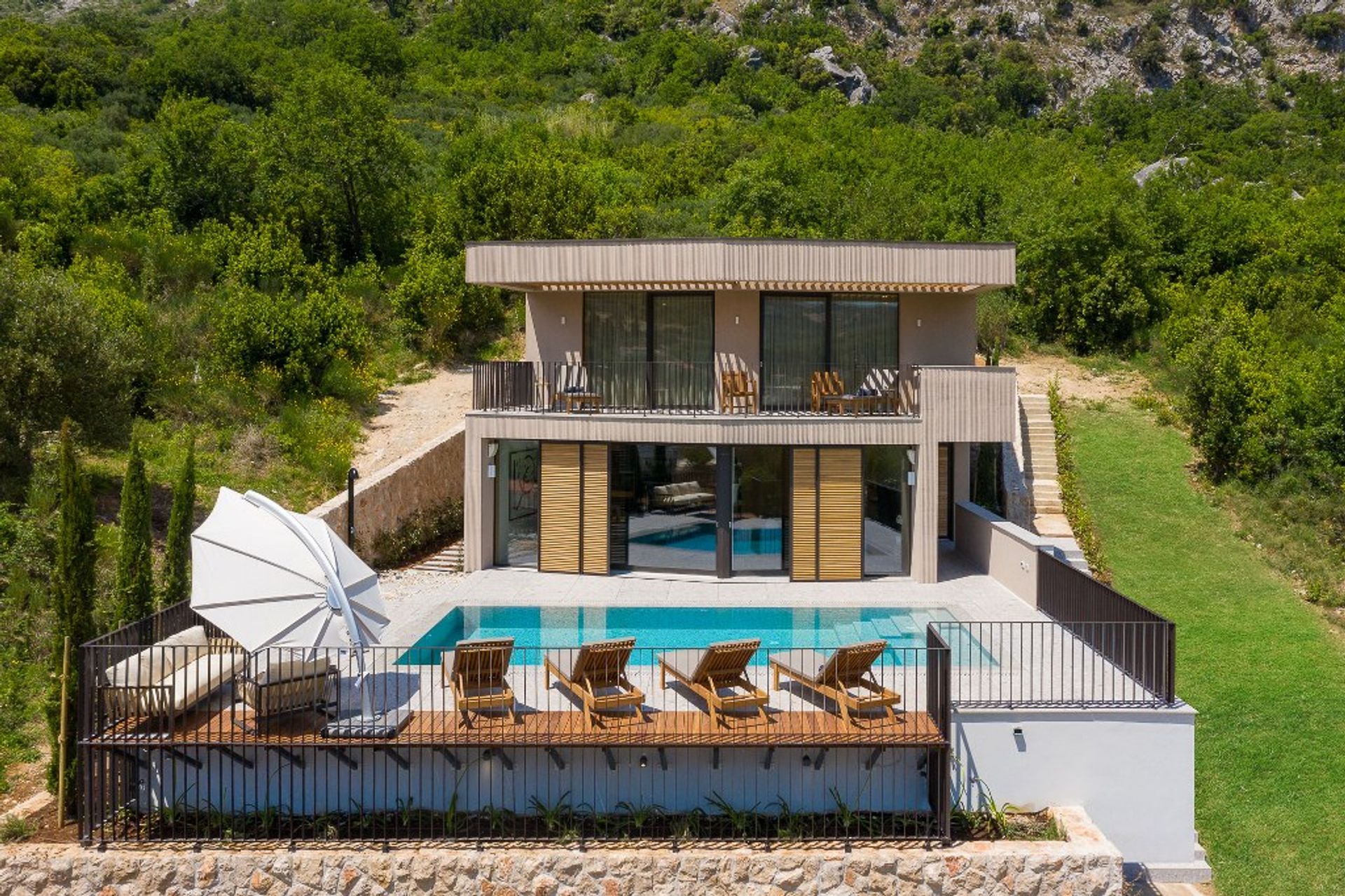 casa en Dubrovnik, Dubrovnik-Neretva County 10931612