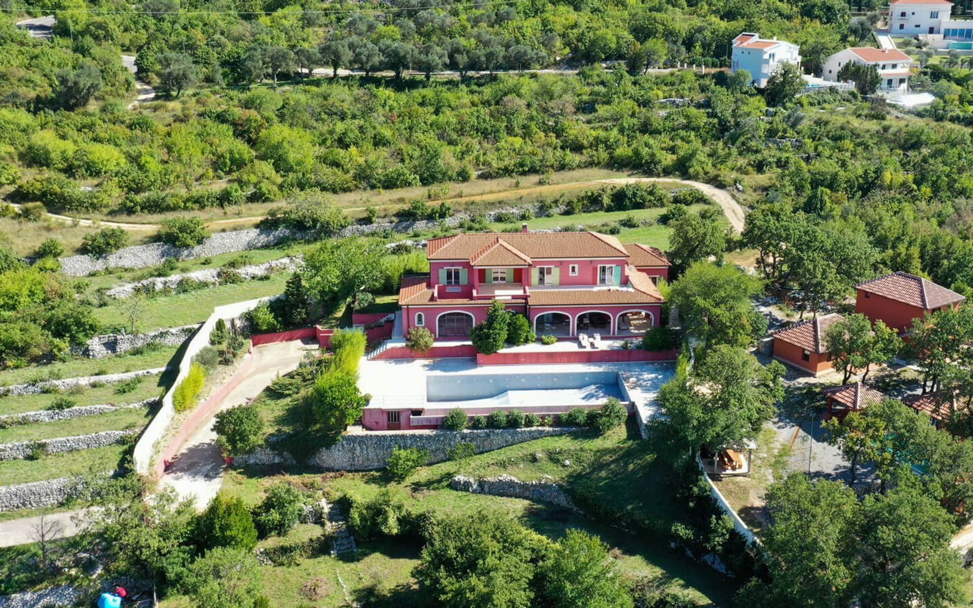 Rumah di Sveti Stefan, Budva 10931650