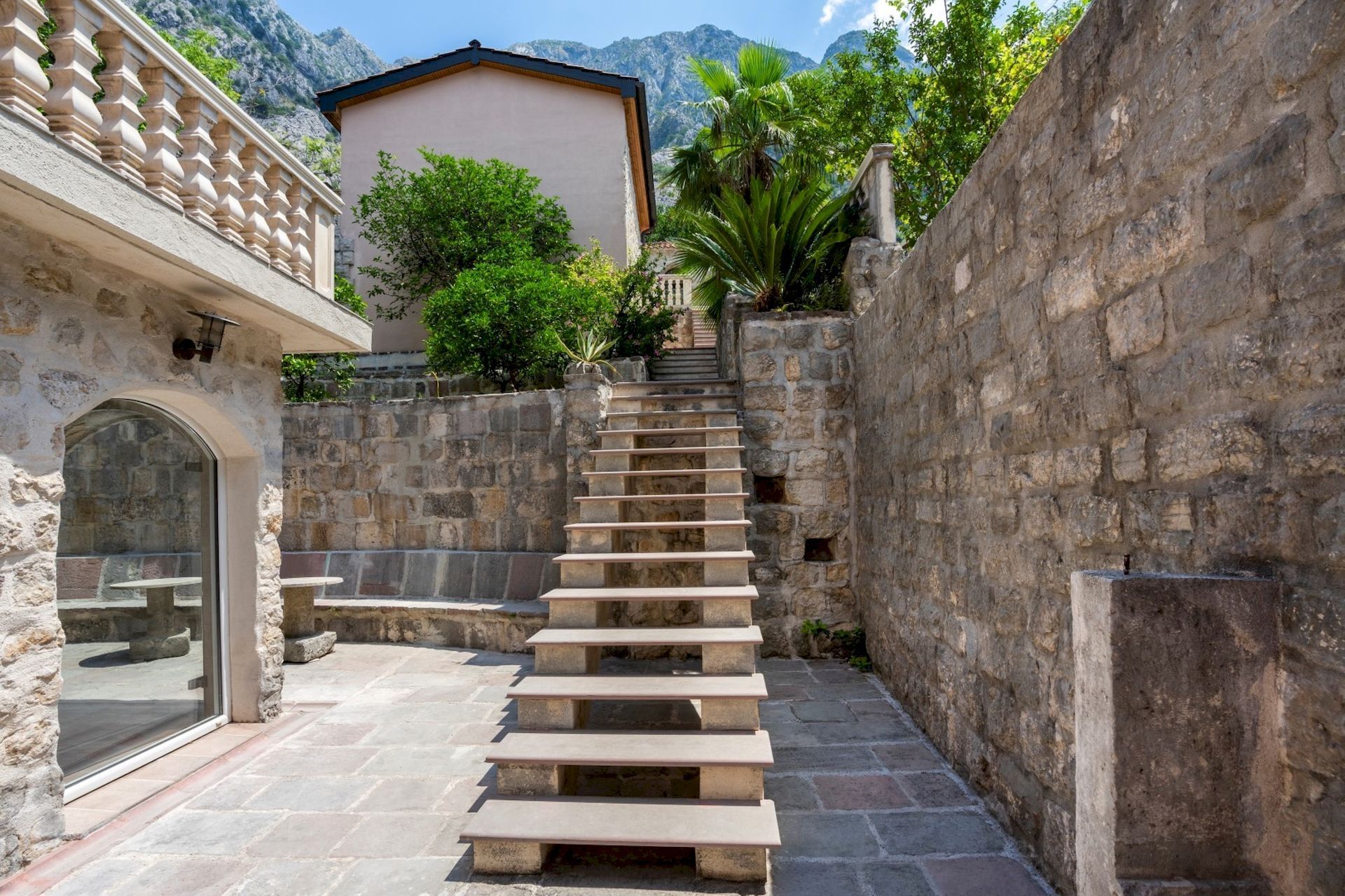 بيت في , Opština Kotor 10931669