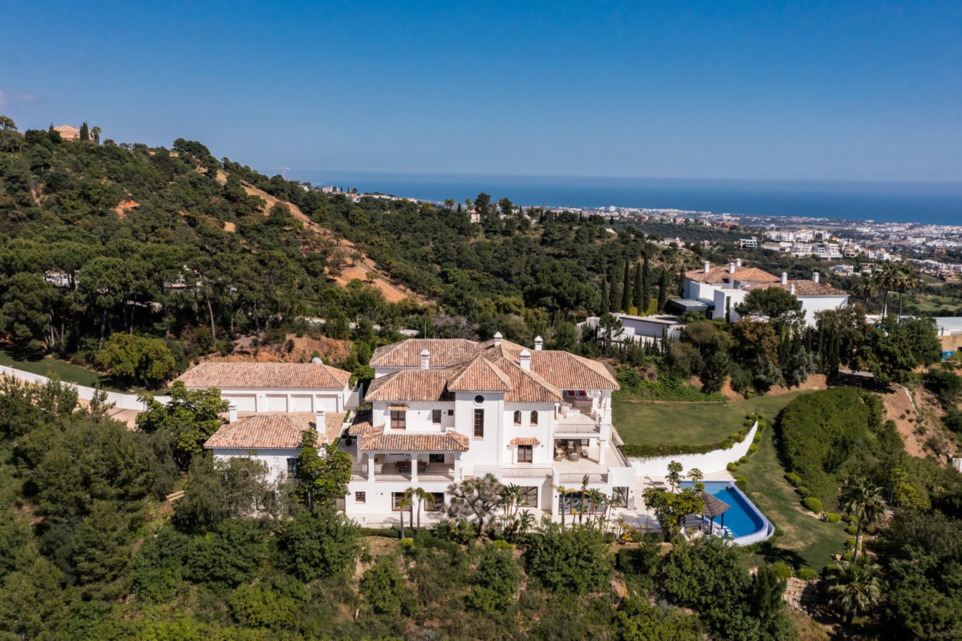 casa no Benahavis, Andaluzia 10931701