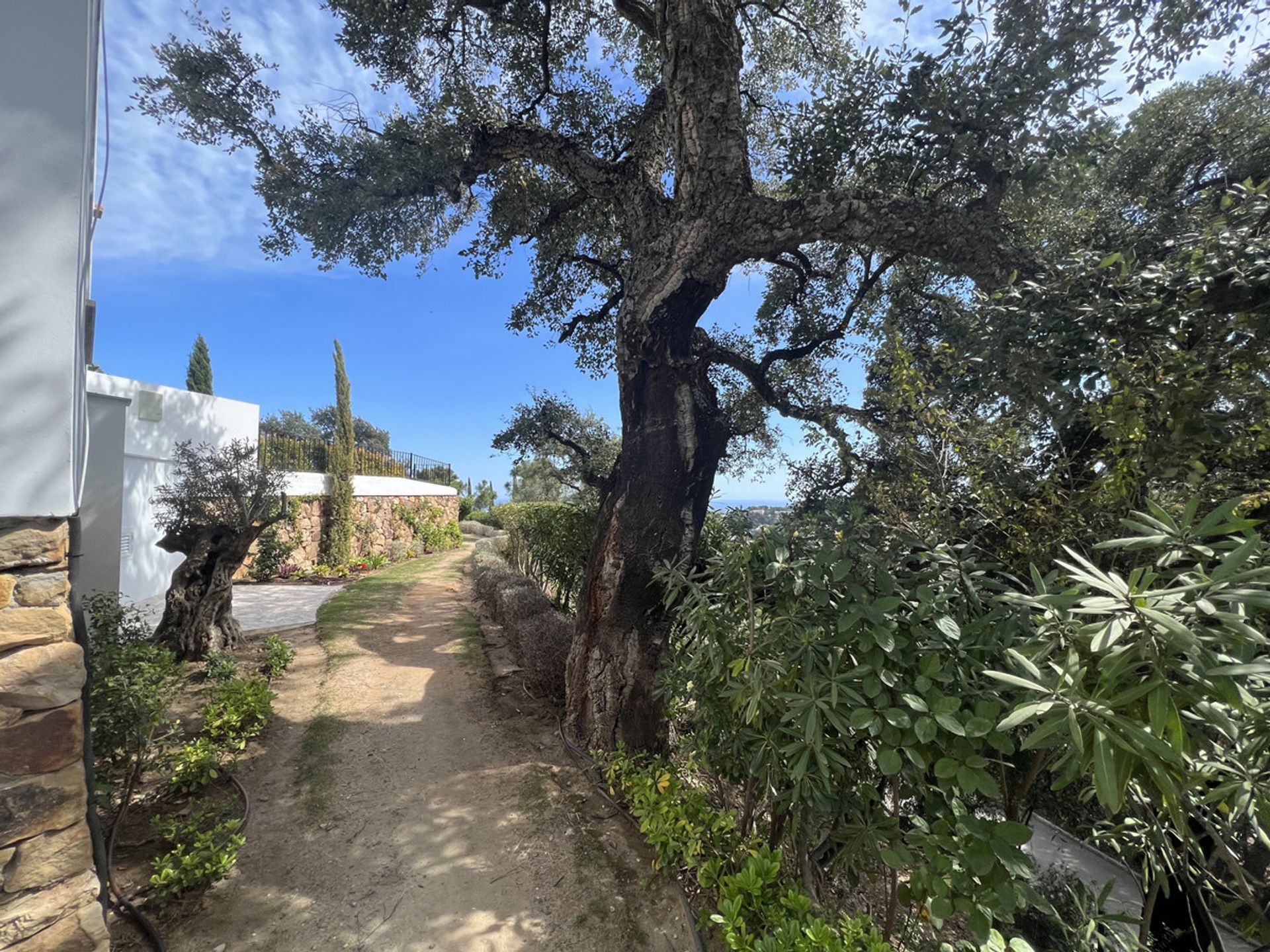 Rumah di Benahavís, Andalucía 10931732