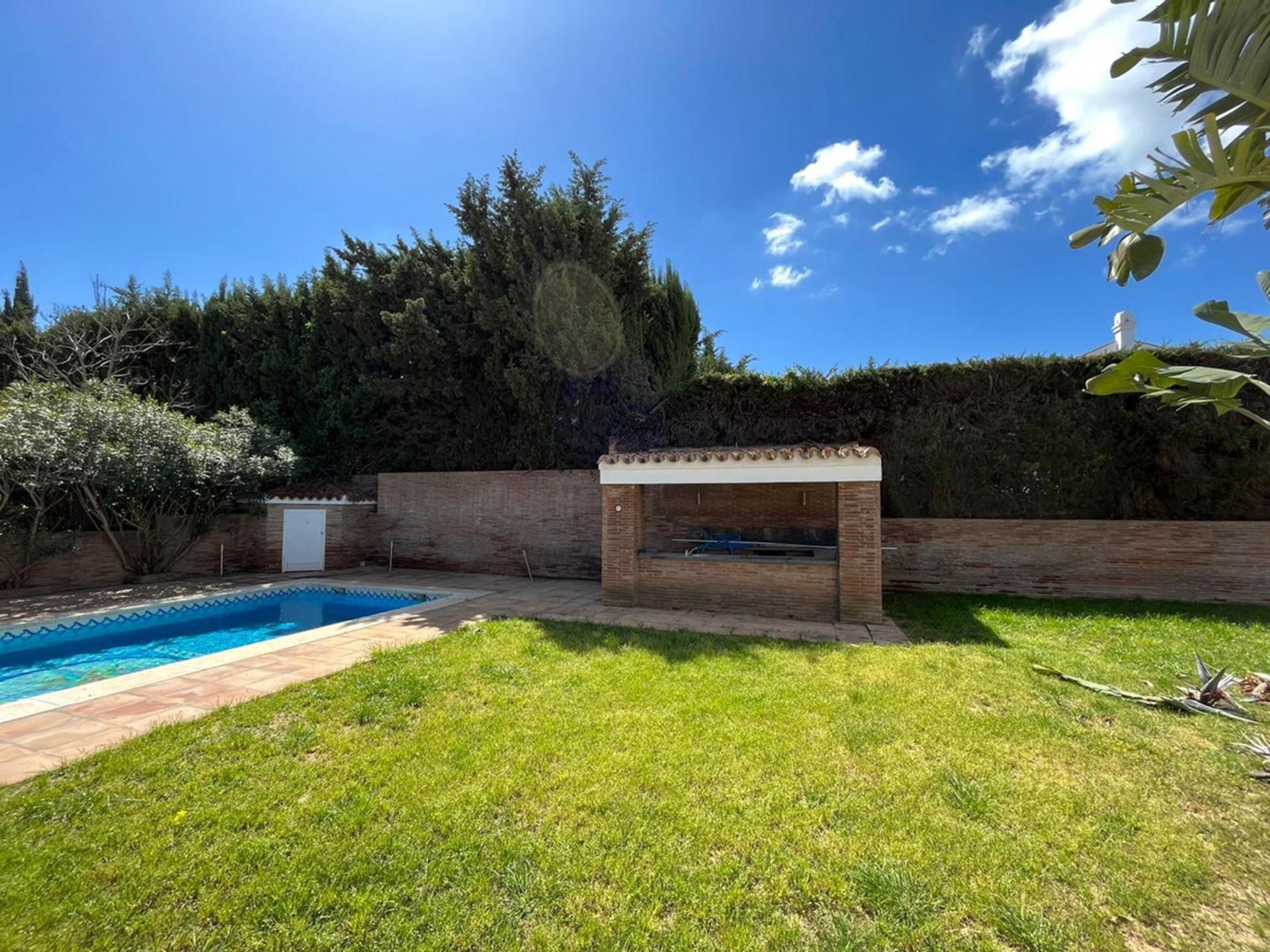 Haus im Sotogrande, Andalusia 10931750