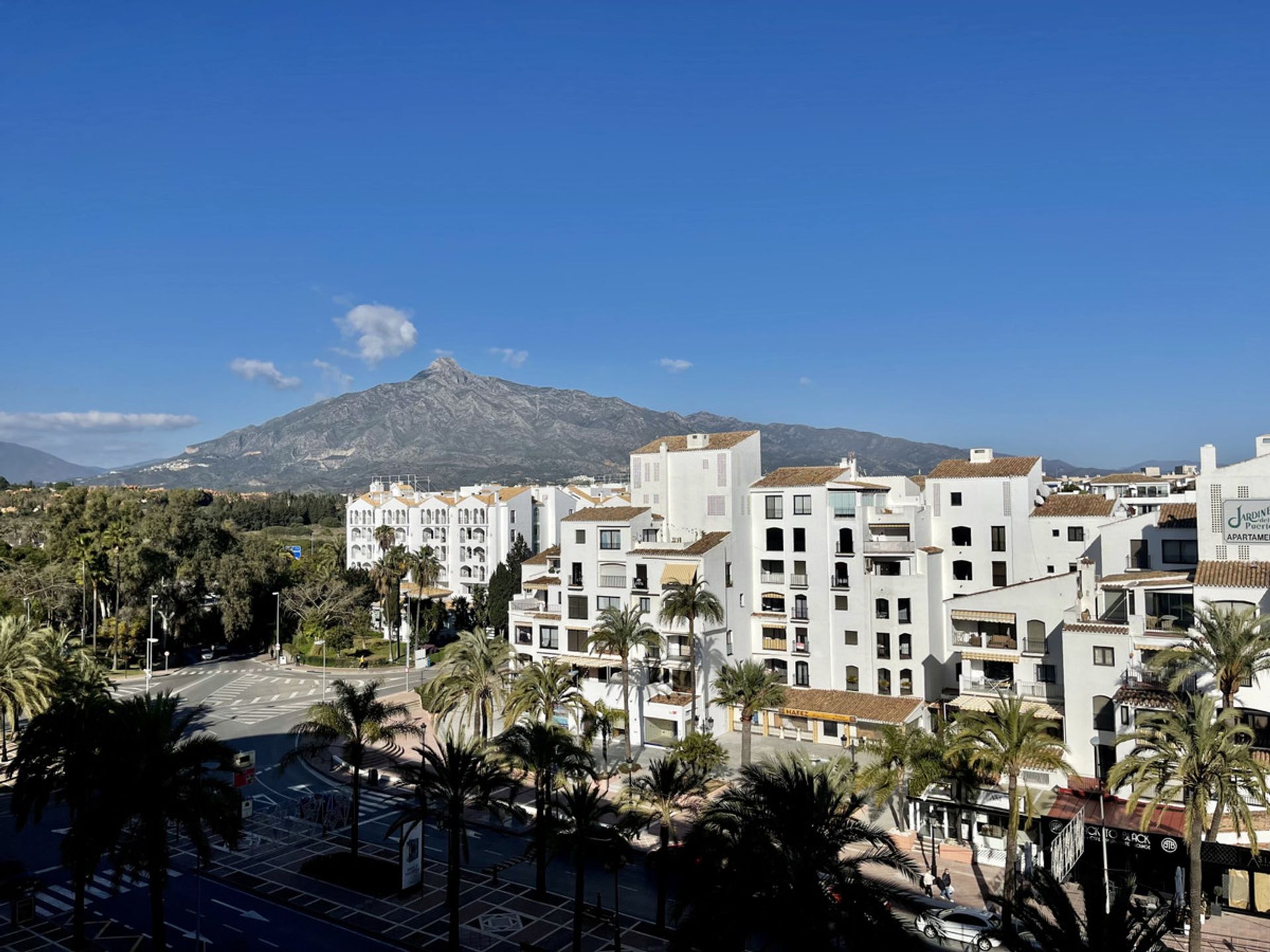 Kondominium w Marbella, Andalusia 10931752