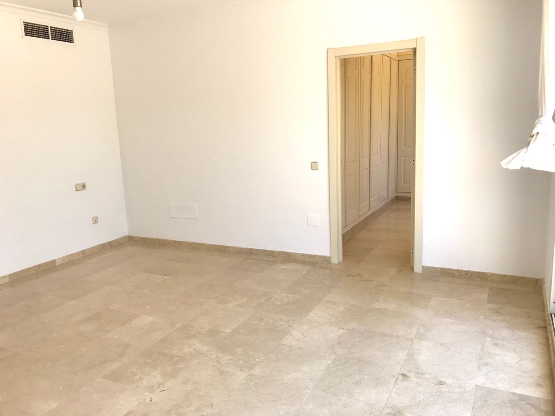 loger dans Marbella, Andalucía 10931768