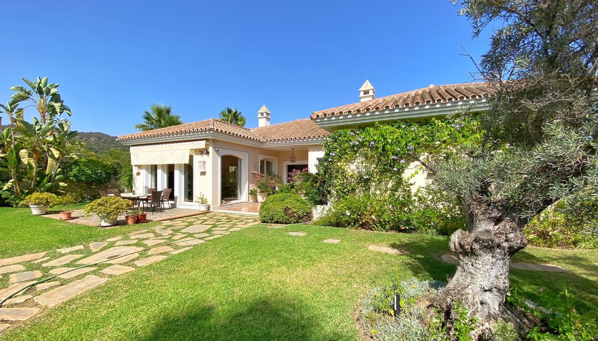 Huis in Marbella, Andalucía 10931801