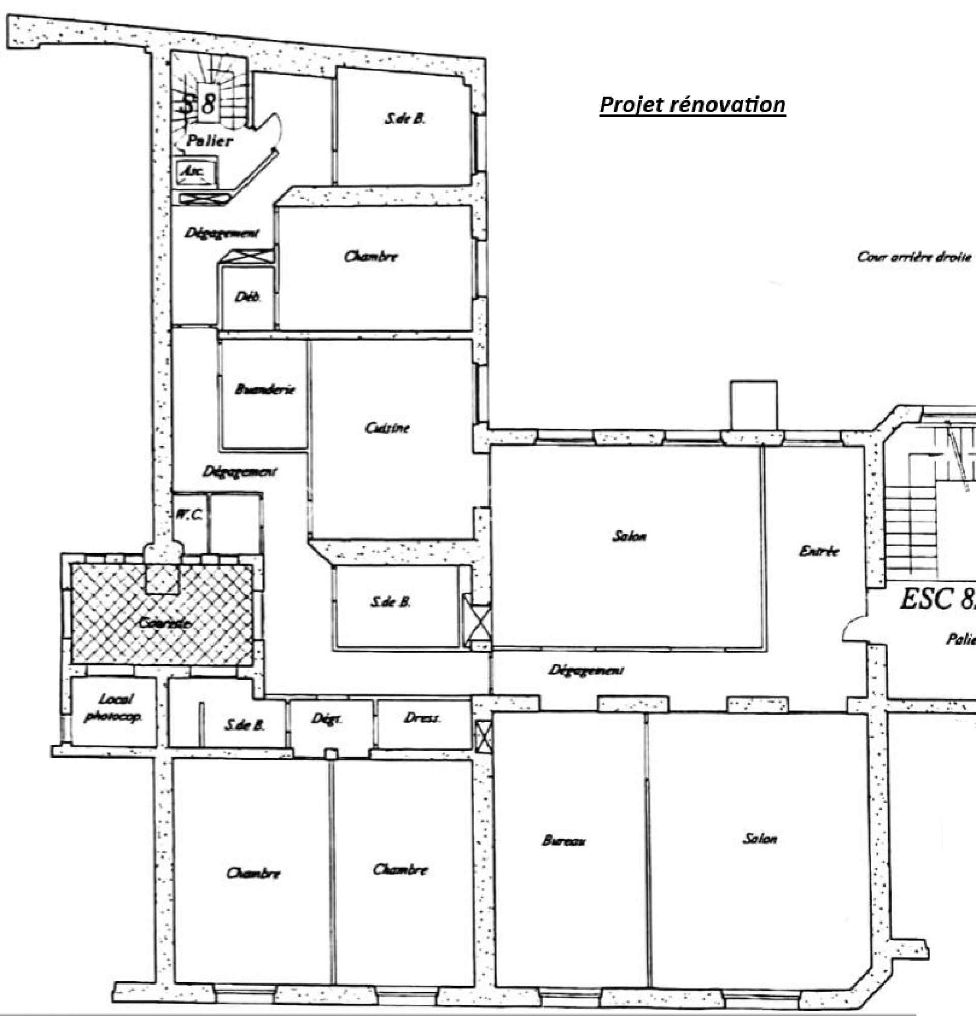 Condominium in Paris, Île-de-France 10931831