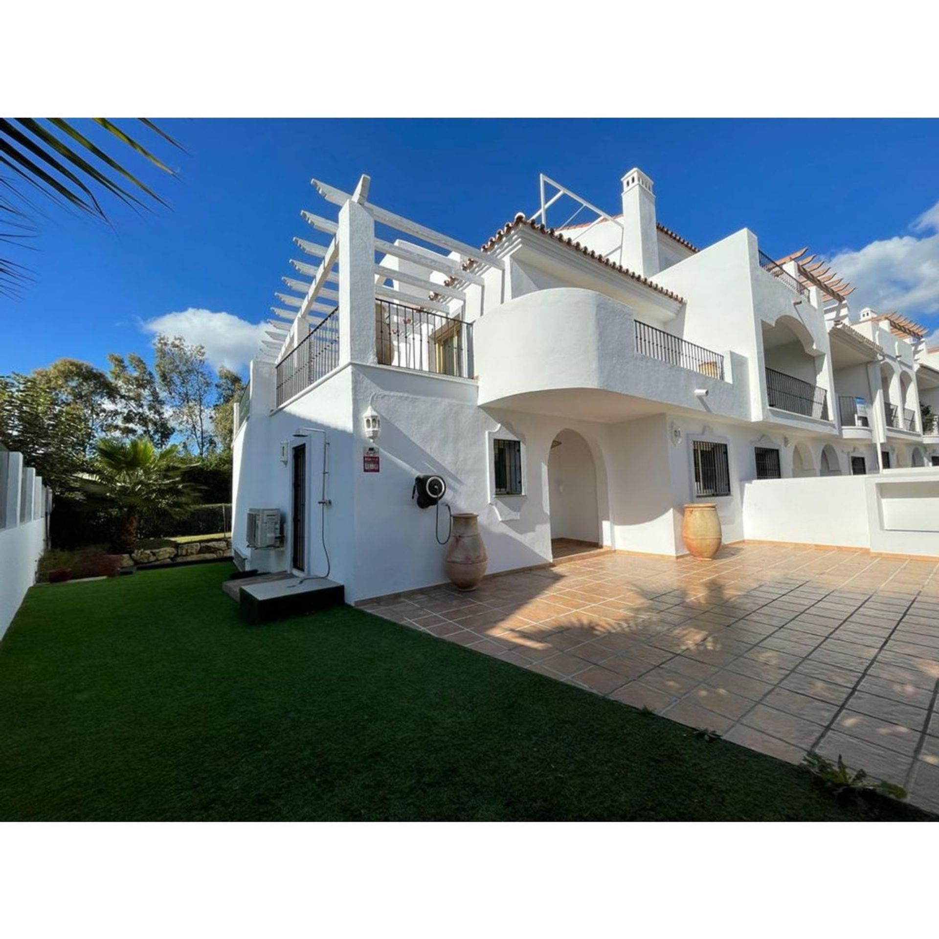 House in Marbella, Andalucía 10931838