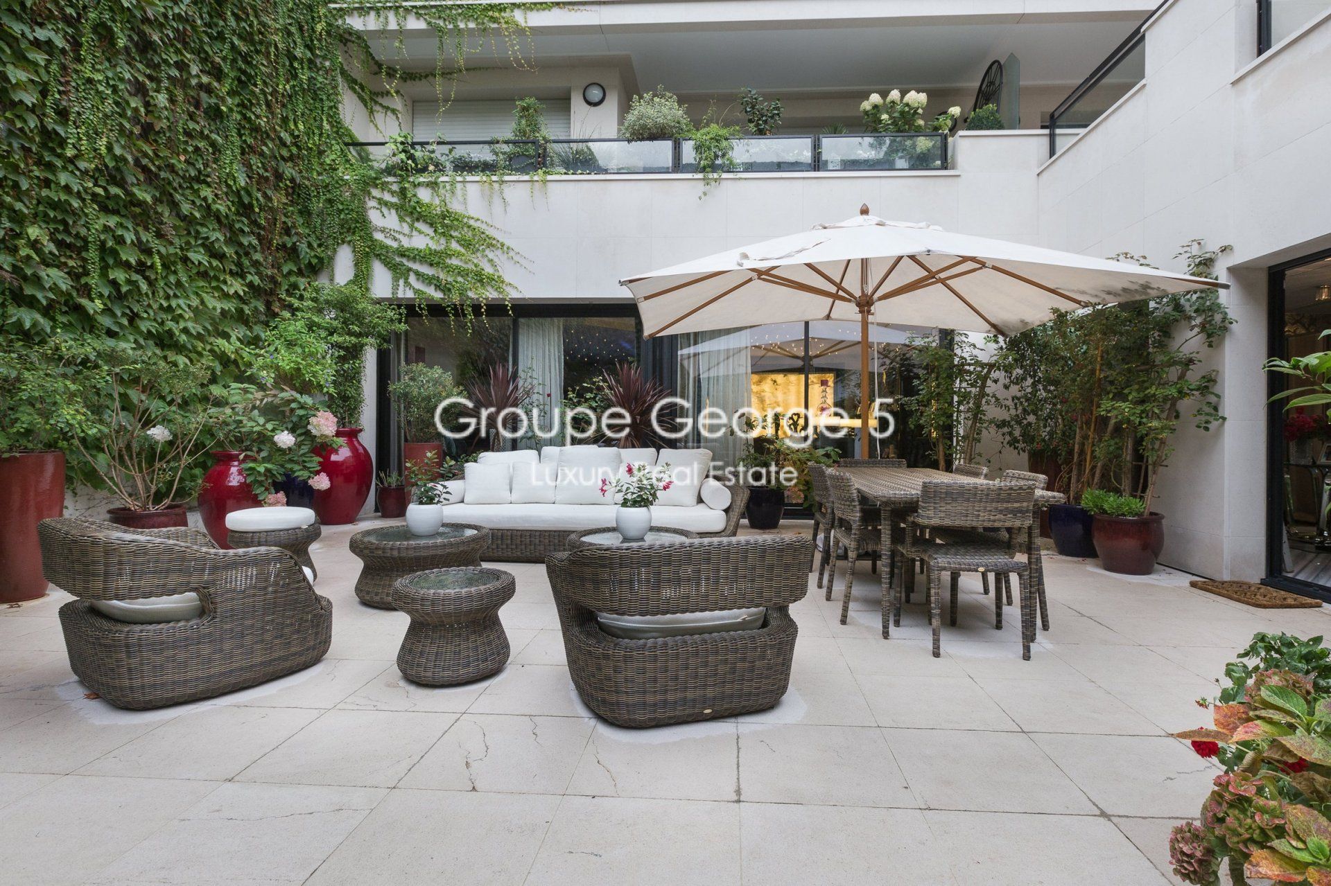 Condominio en Paris, Île-de-France 10931846