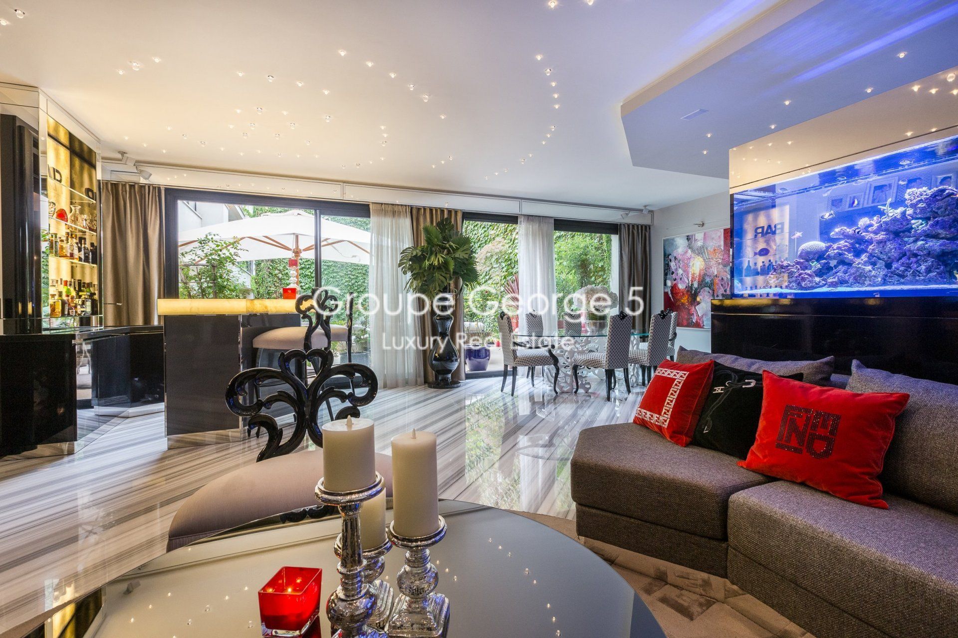 Condominio en Paris, Île-de-France 10931846