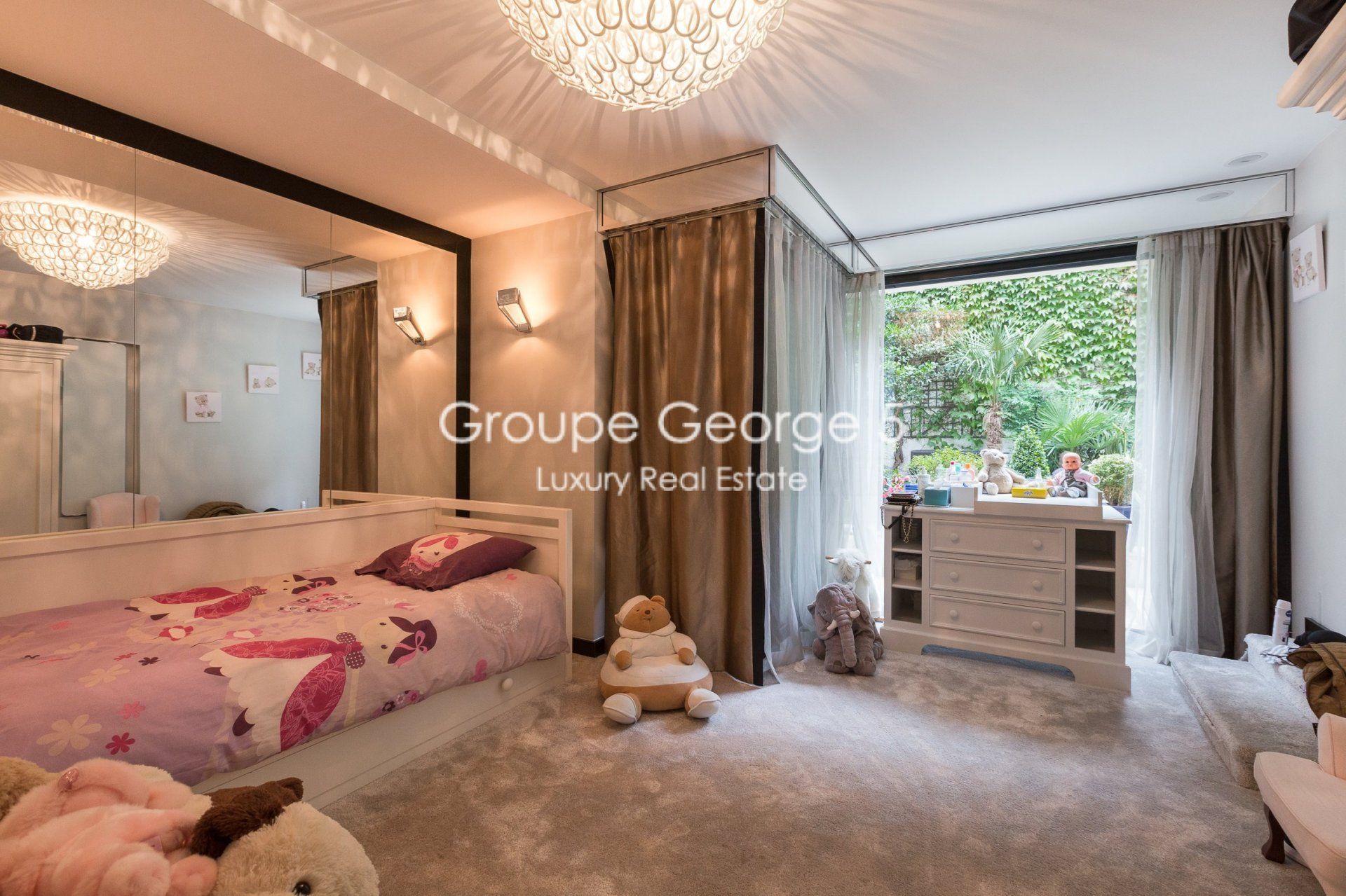 Condominio en Paris, Île-de-France 10931846