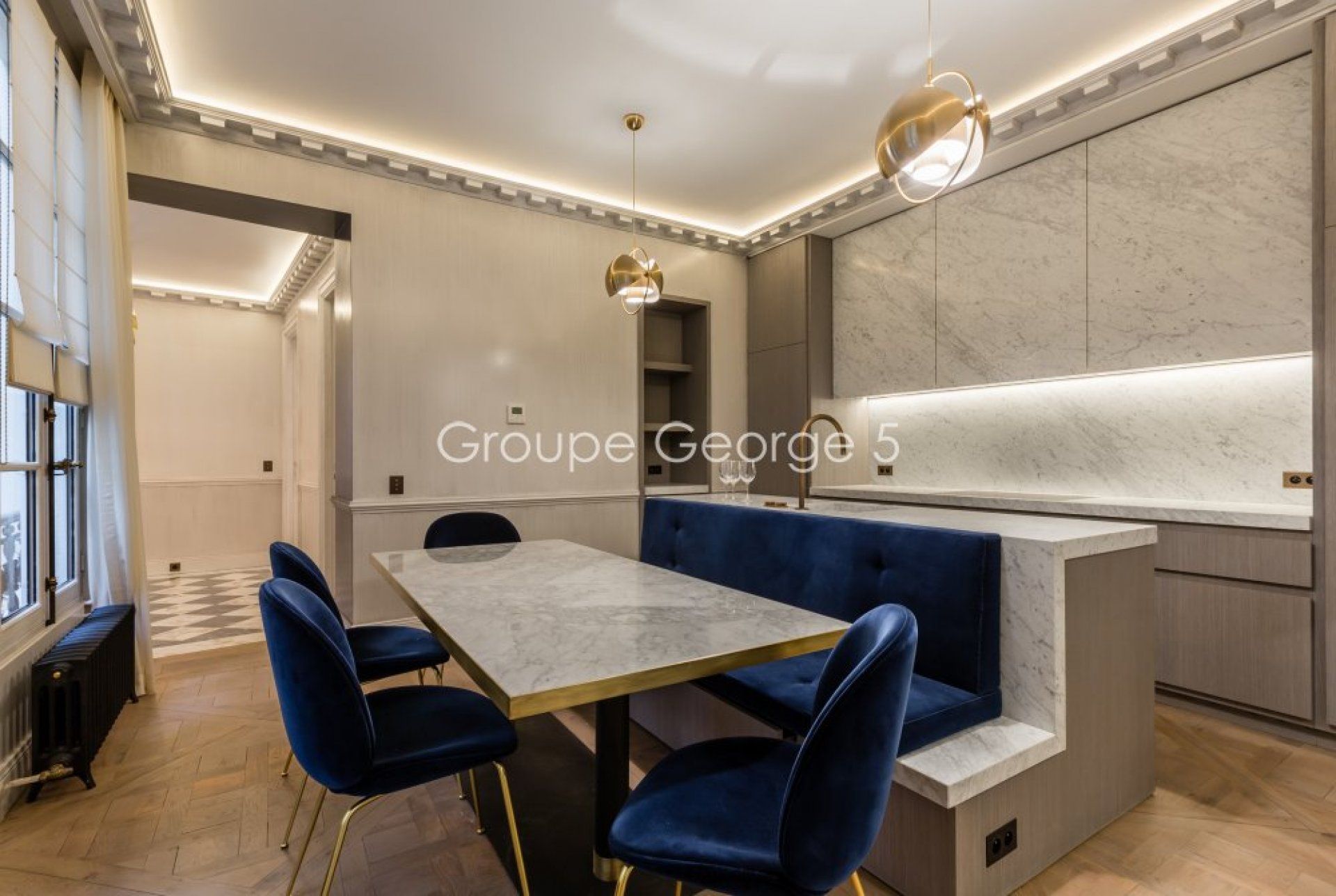 Condominium in Paris, Ile-de-France 10931859