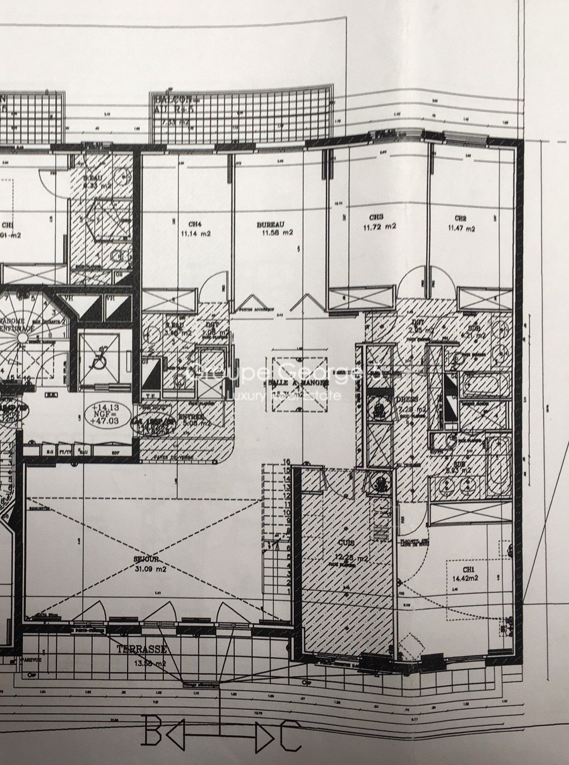 Condominium in Boulogne-Billancourt, Île-de-France 10931885